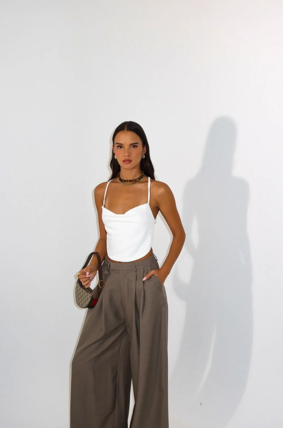 גופיה דומיניק לבן