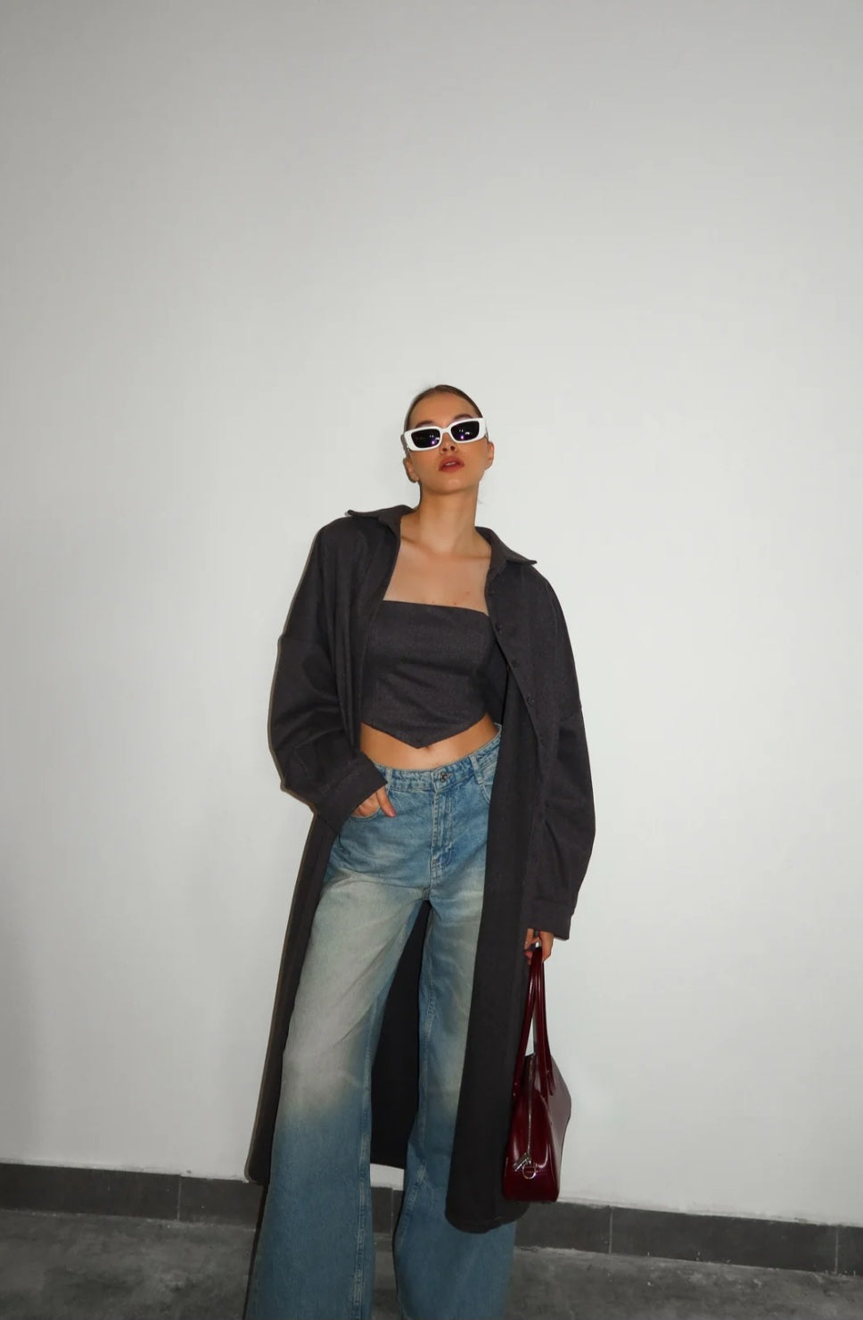 עליונית ומחוך מורגן אפור פלדה