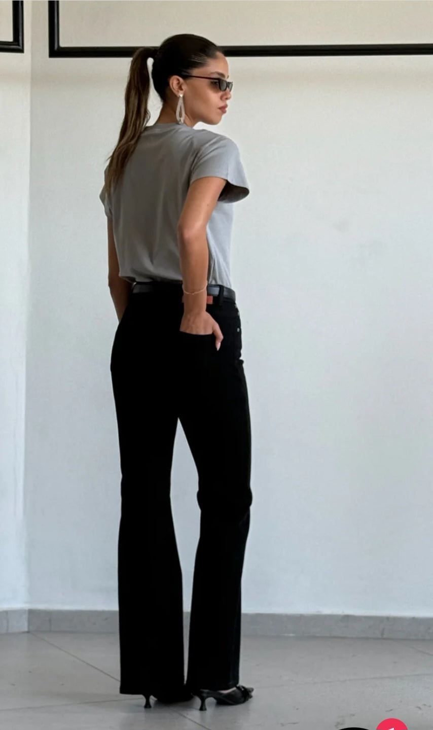 ג'ינס אלכס שחור