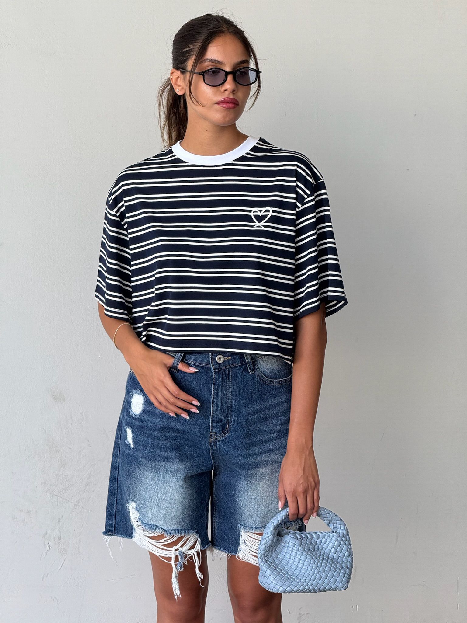 חולצת אביה שחור