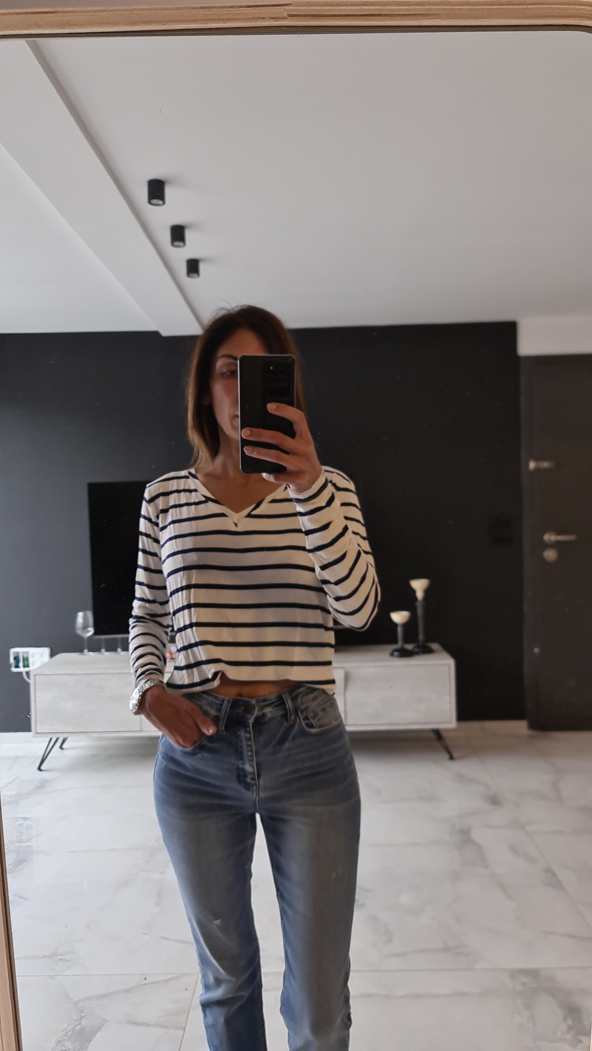 חולצת וי פסים