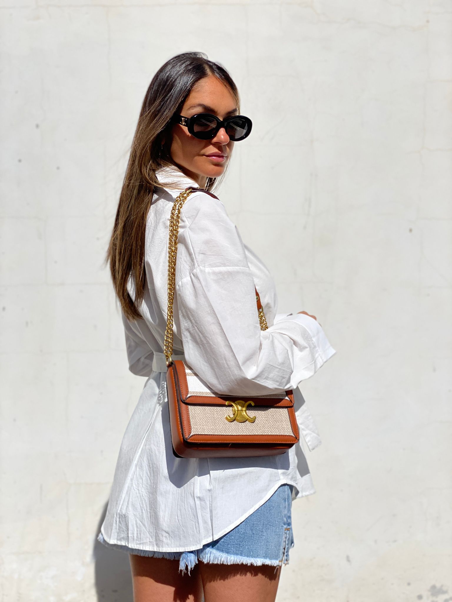 חולצת פשתן מכופתרת קשירה