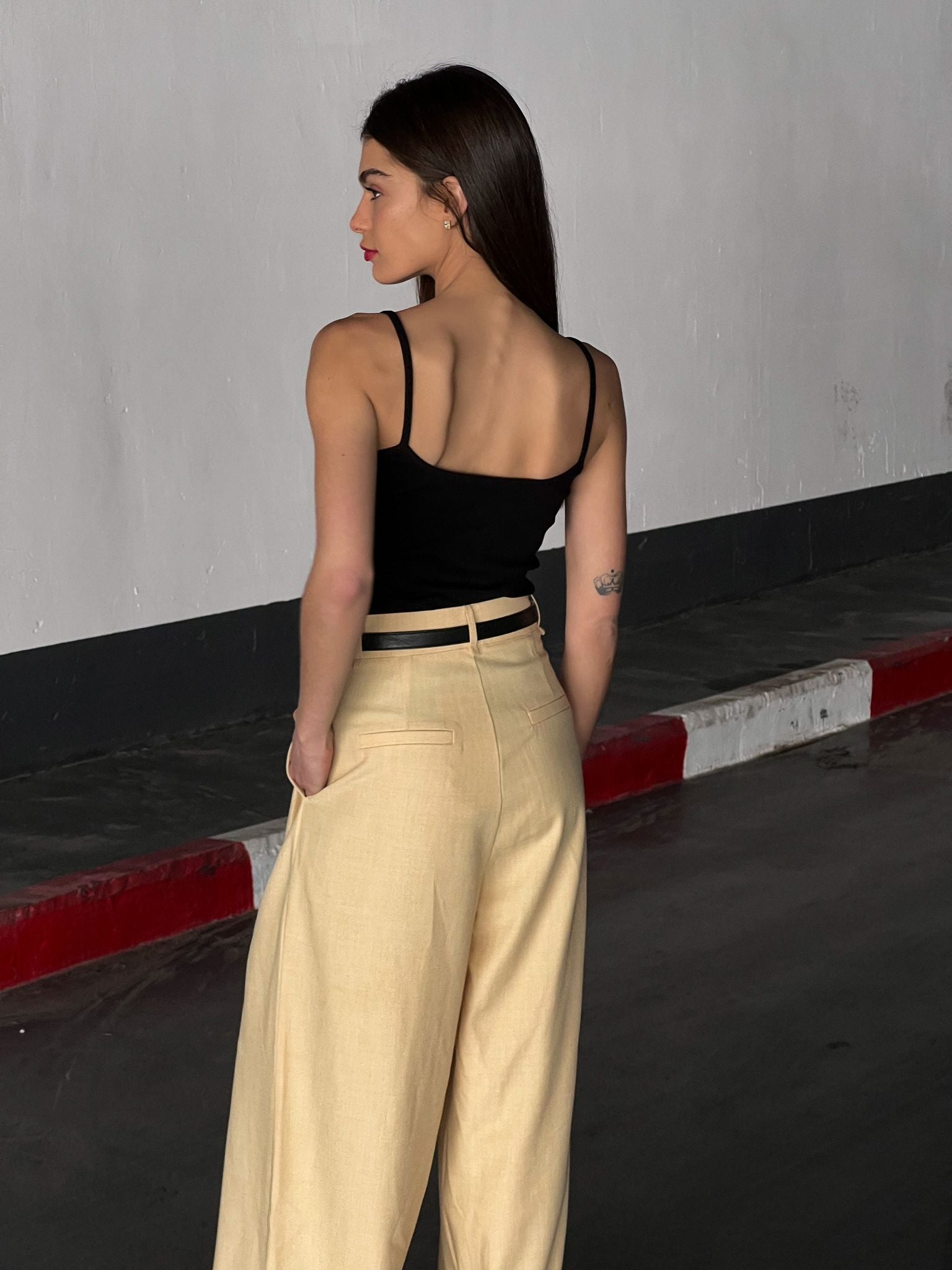 בייסיק גופיית מילאן