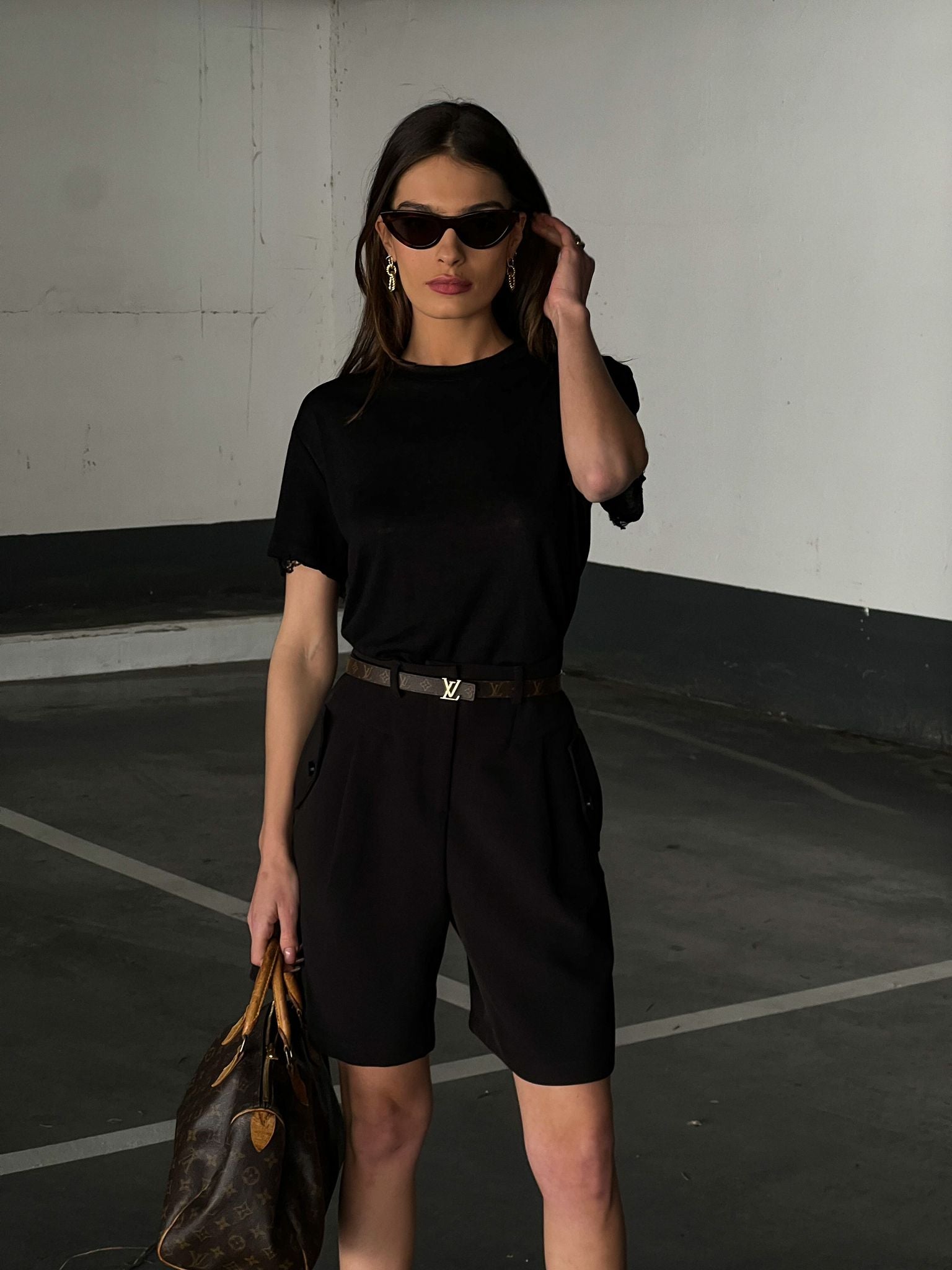 בייסיק ניקי קרעים דגם 116