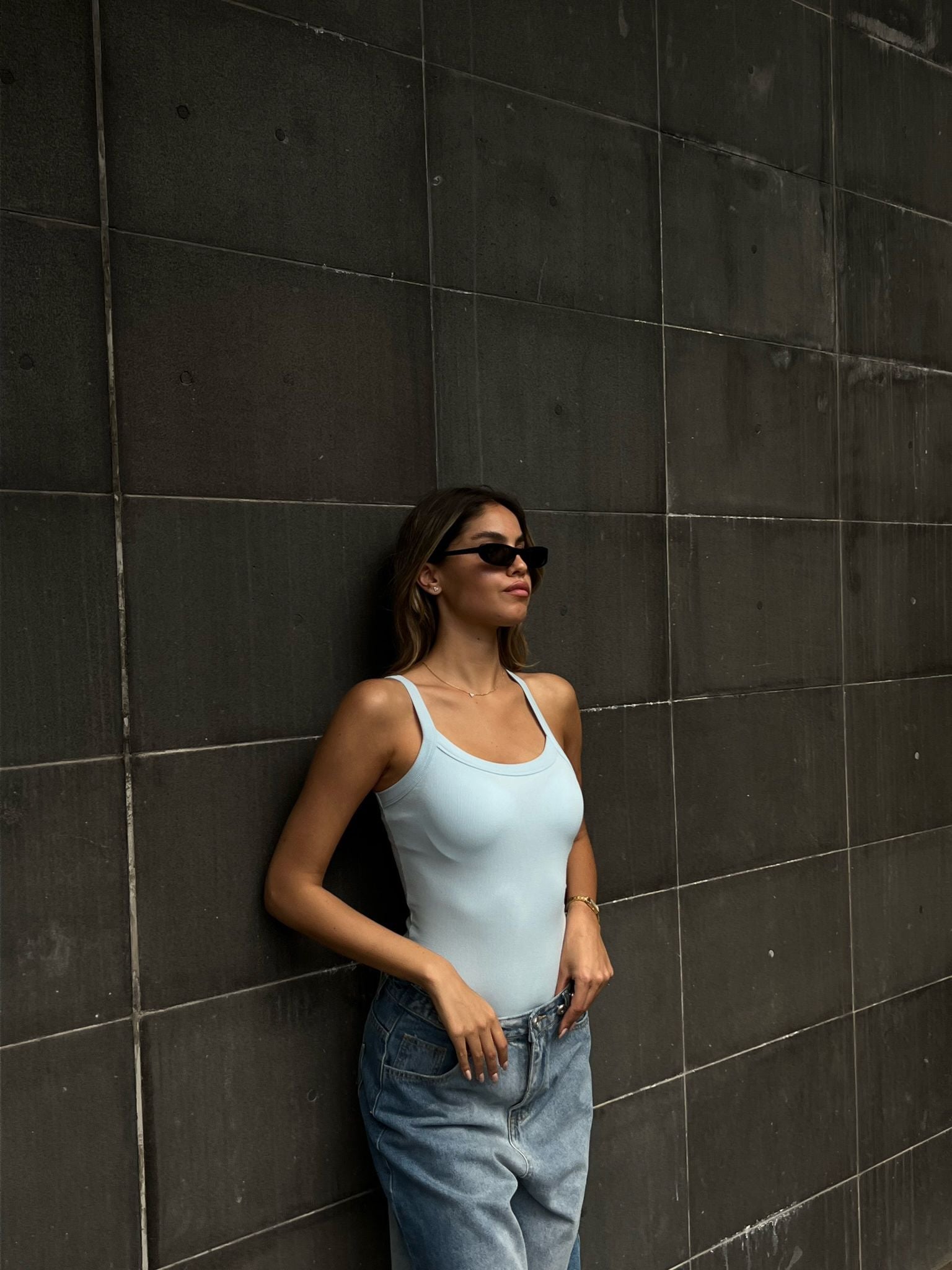 גופיה נוף תכלת