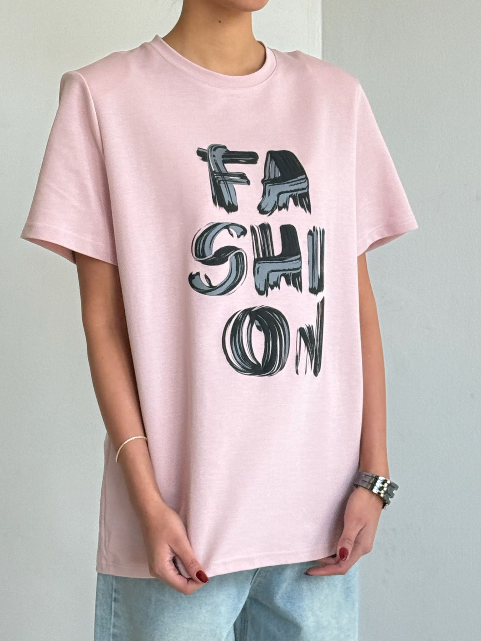 חולצת אדל ורוד