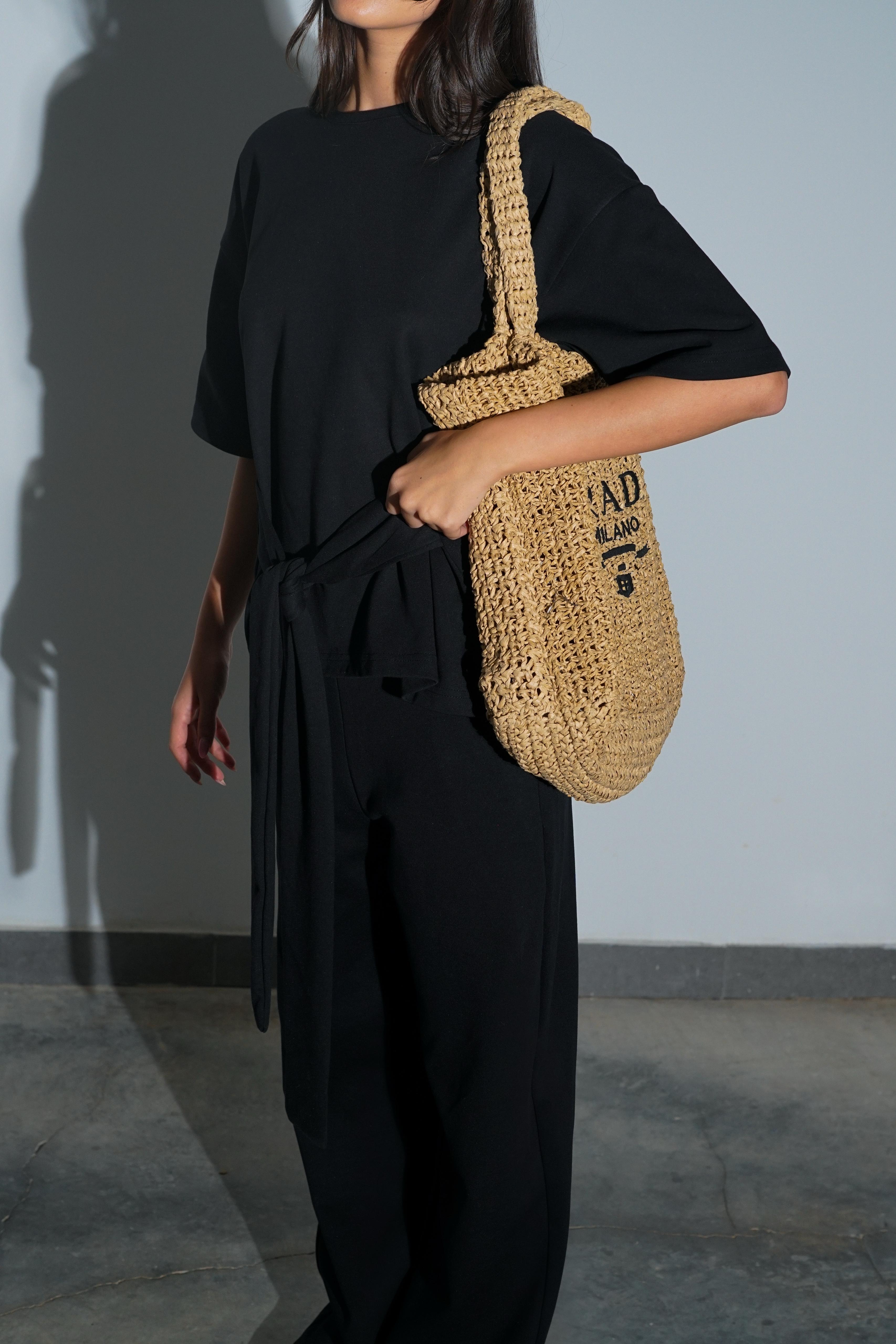 חליפת קלרה שחור