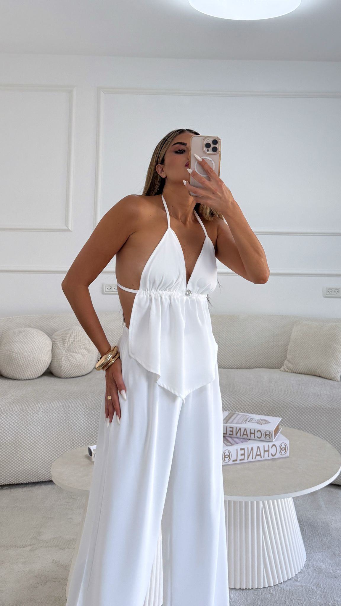 חליפת אלן לבן