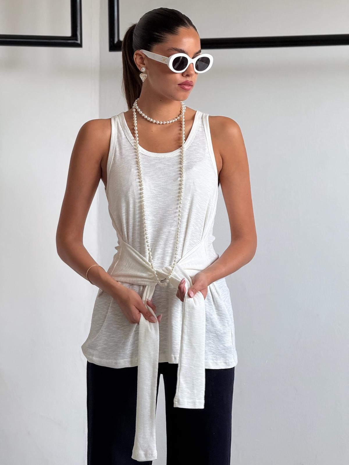 גופיית אוניל לבן