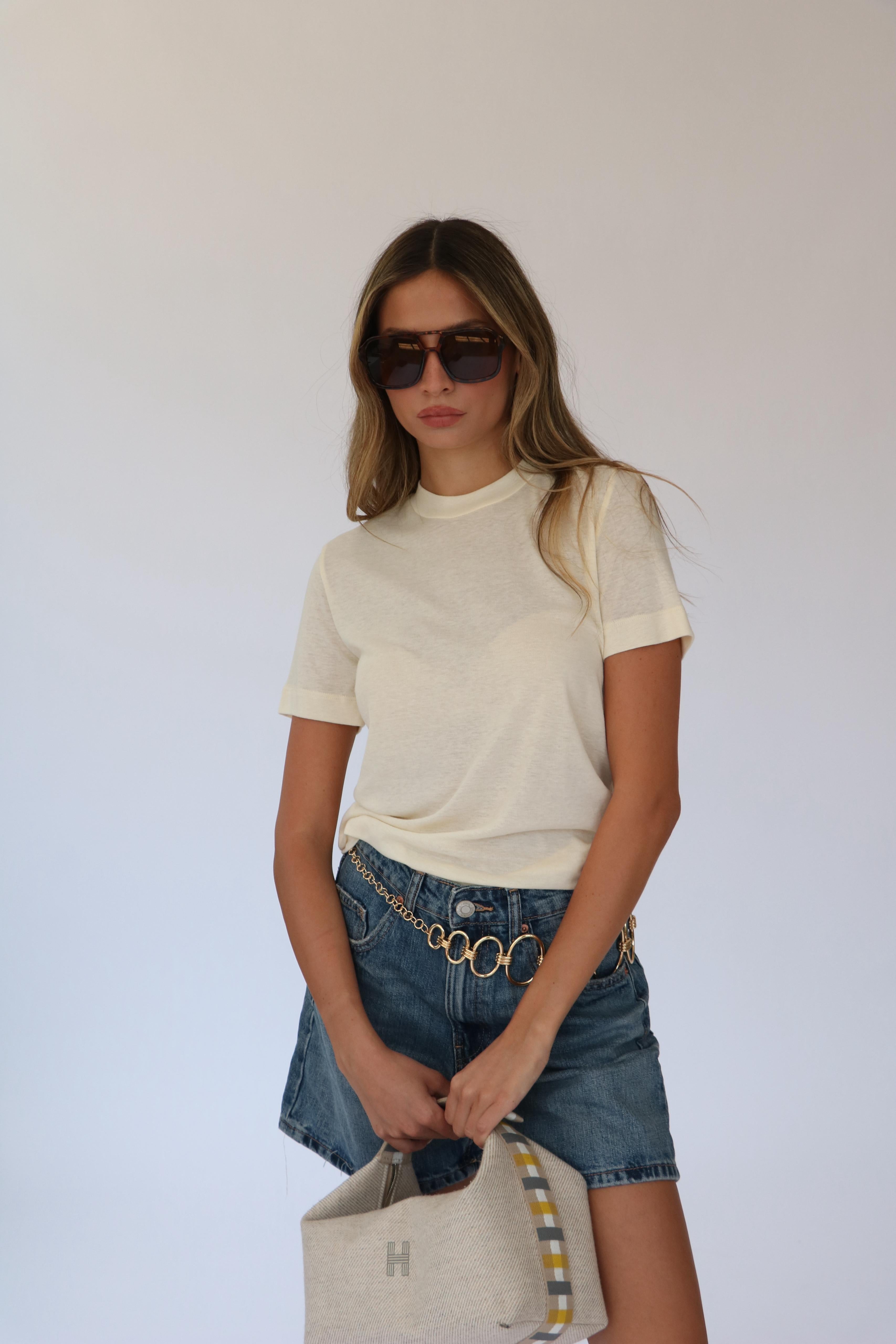 בייסיק ניקה בננה