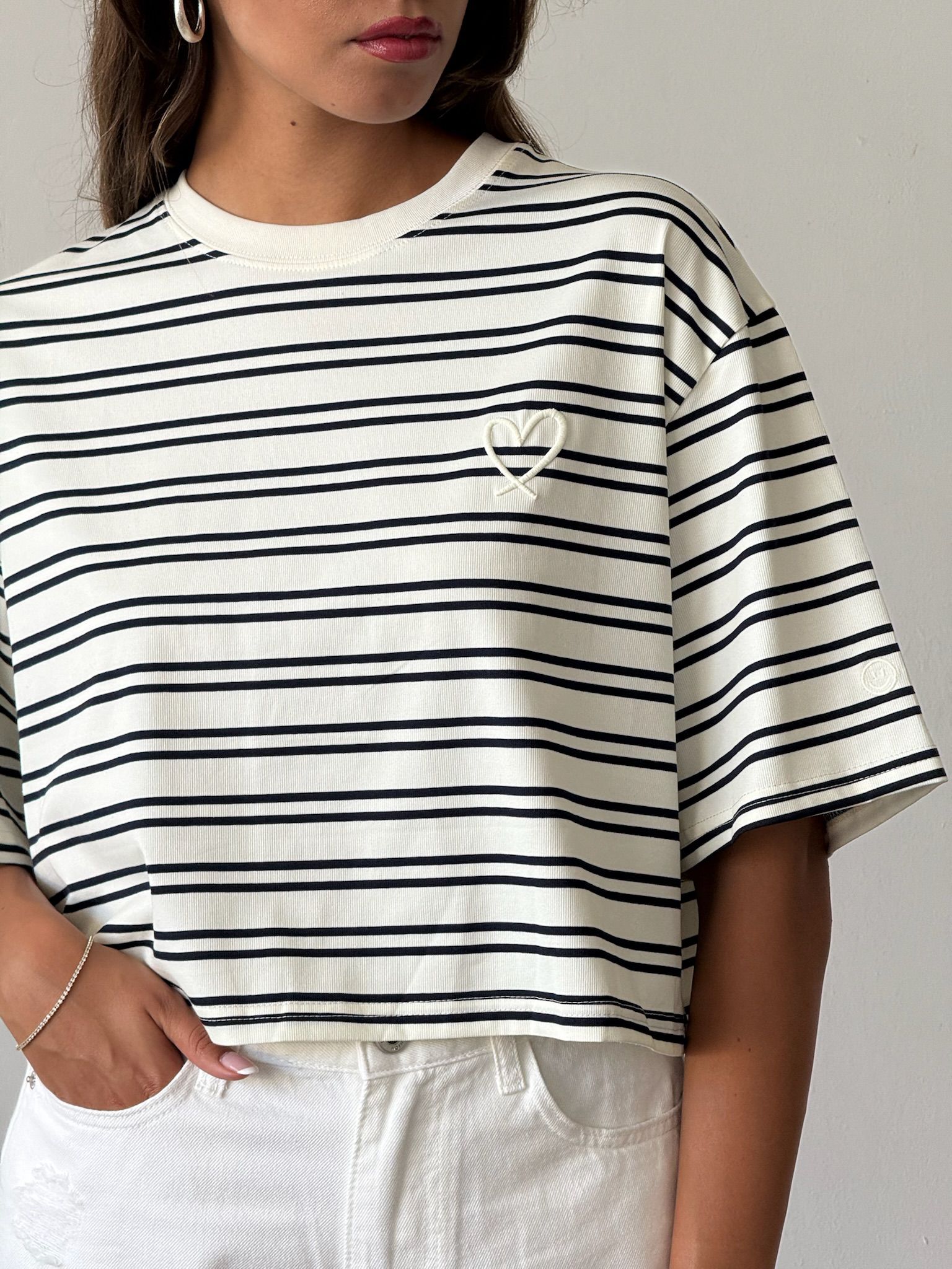 חולצת אביה לבן