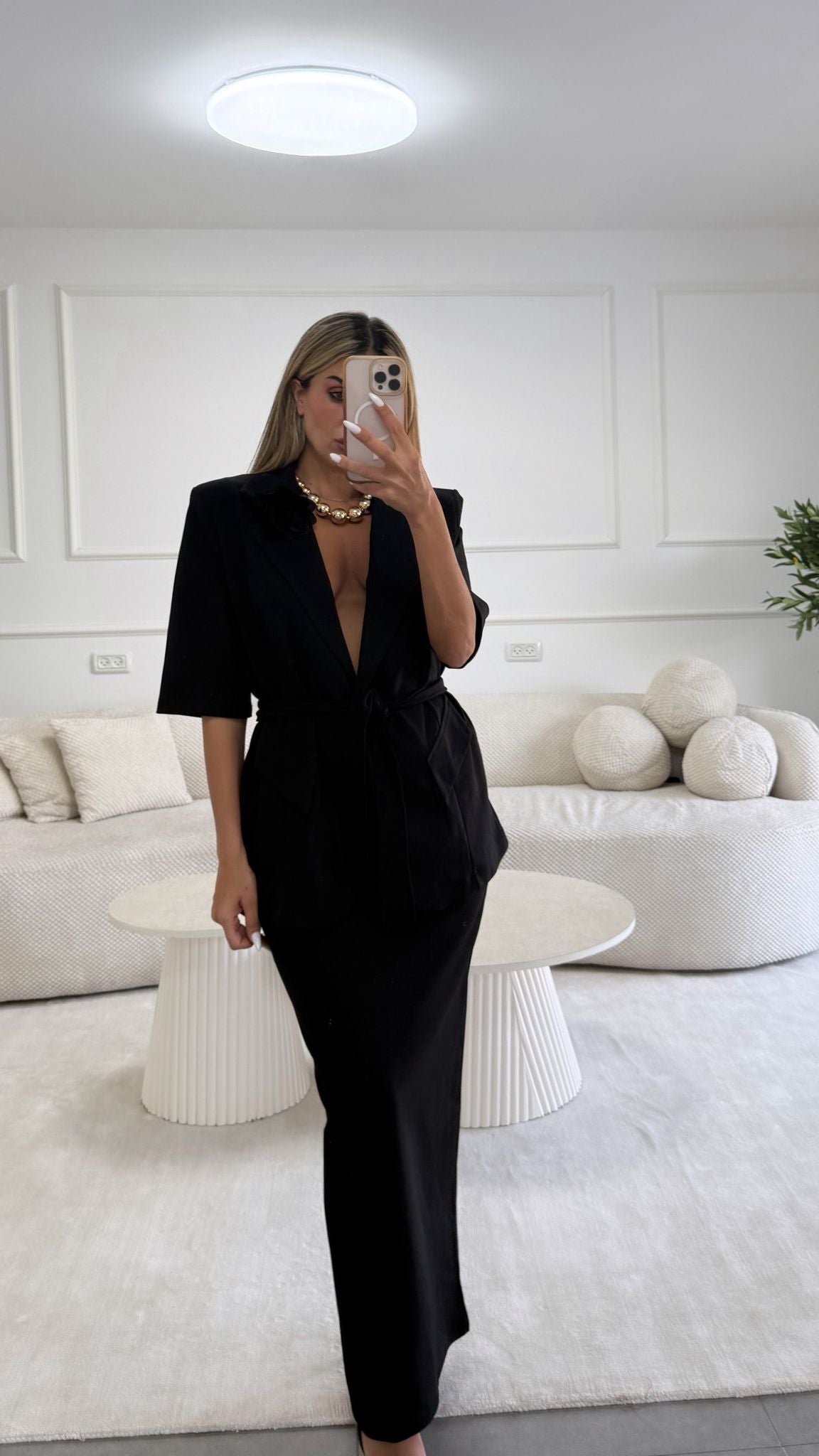 חליפת חצאית מיתר