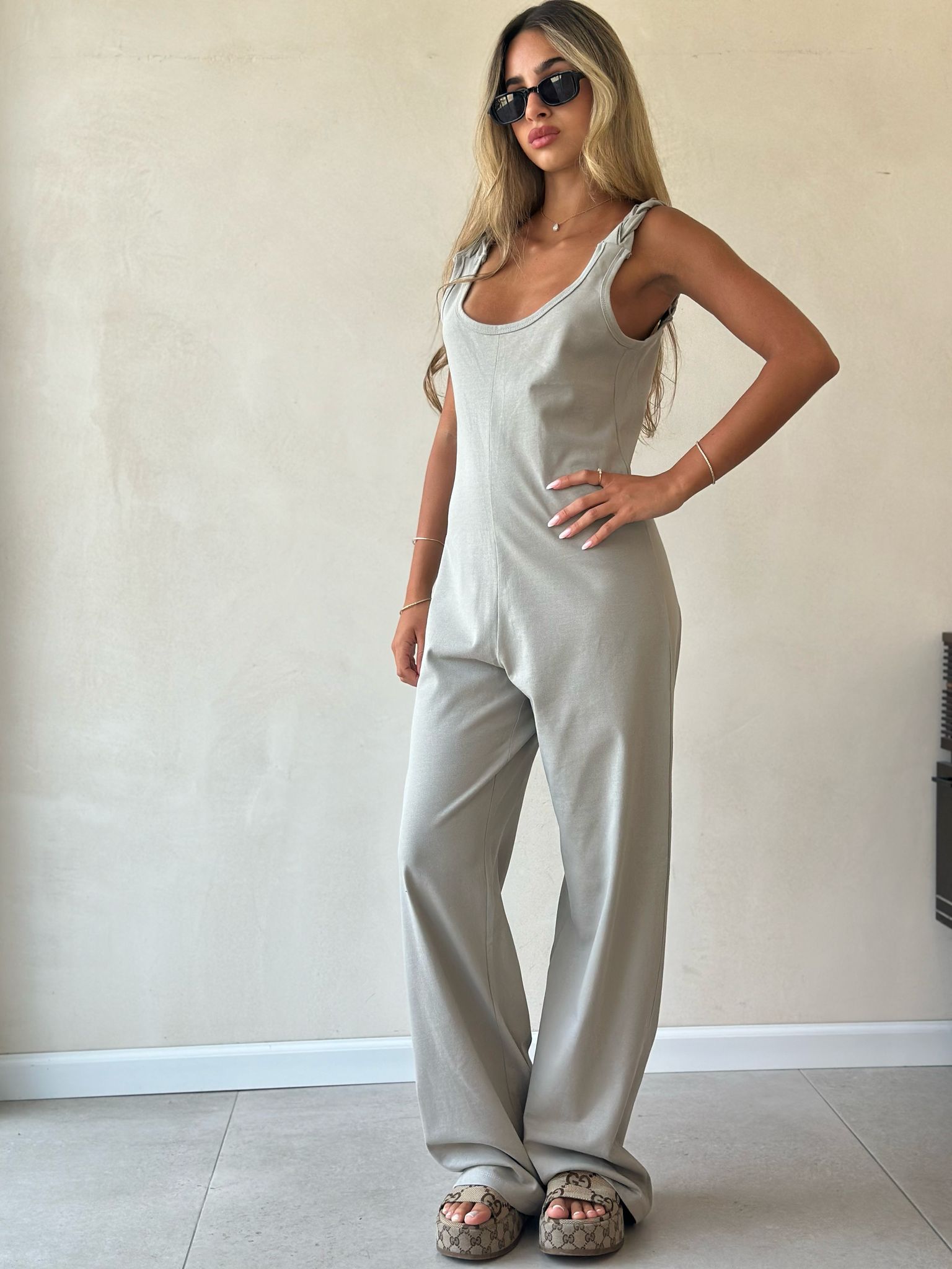 אוברול הודיה אבן