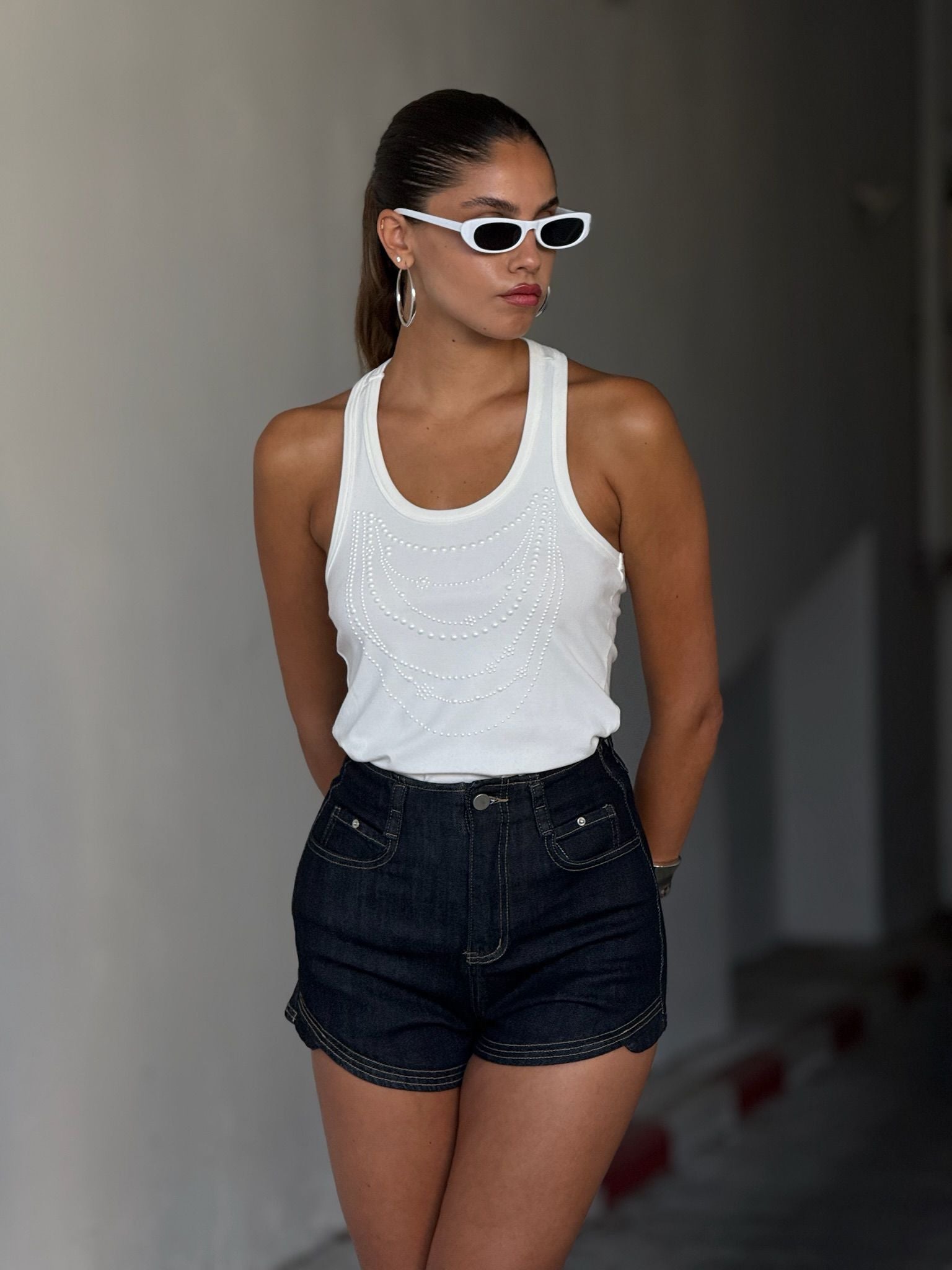 גופיית ריבל לבן