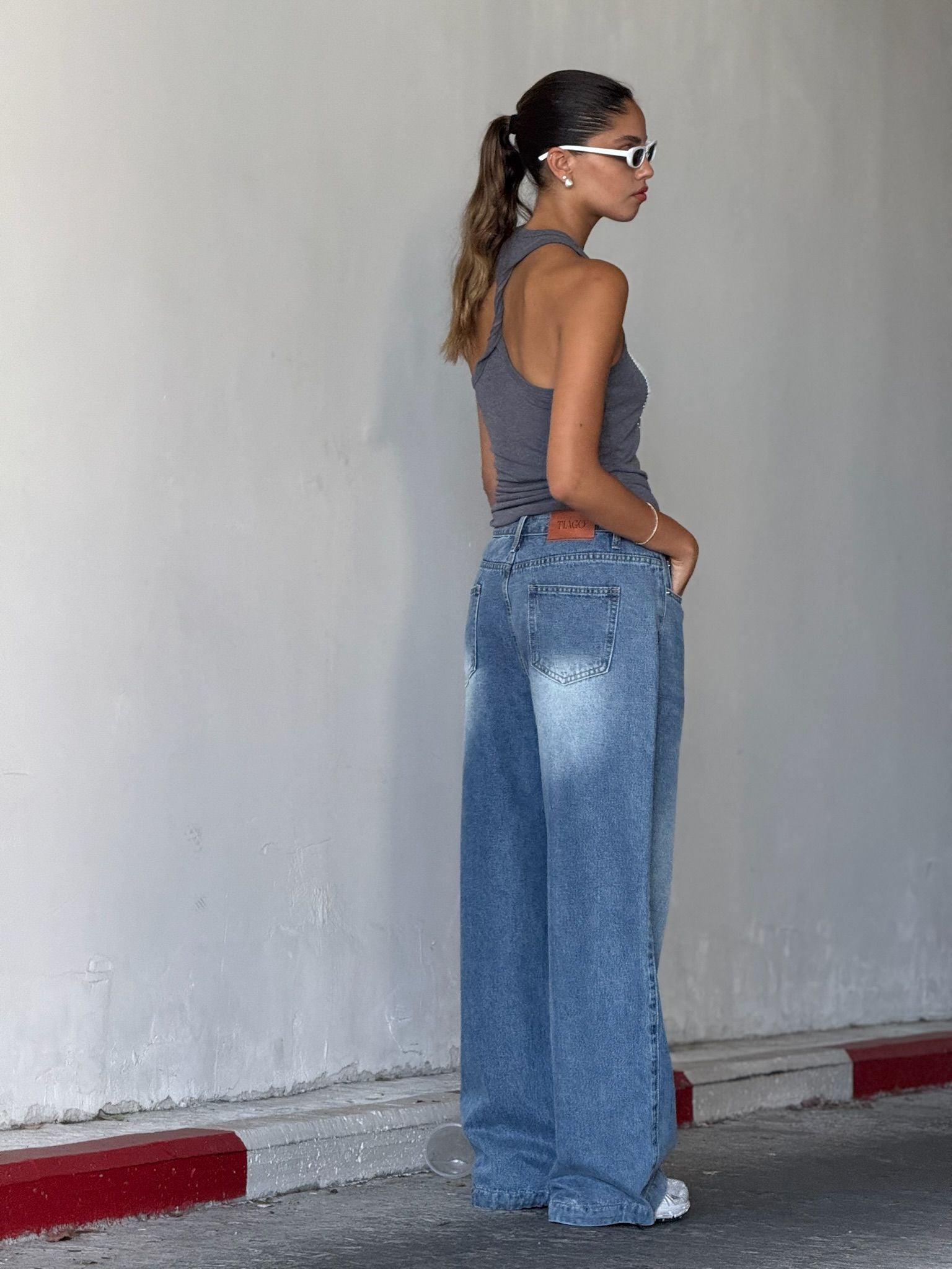 גופיית ריבל אפור ווש