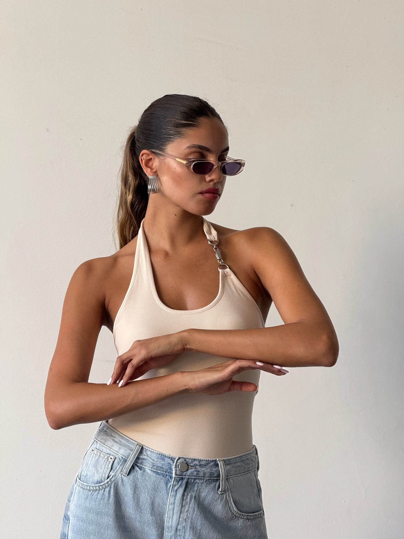 גופיית נינה אבן