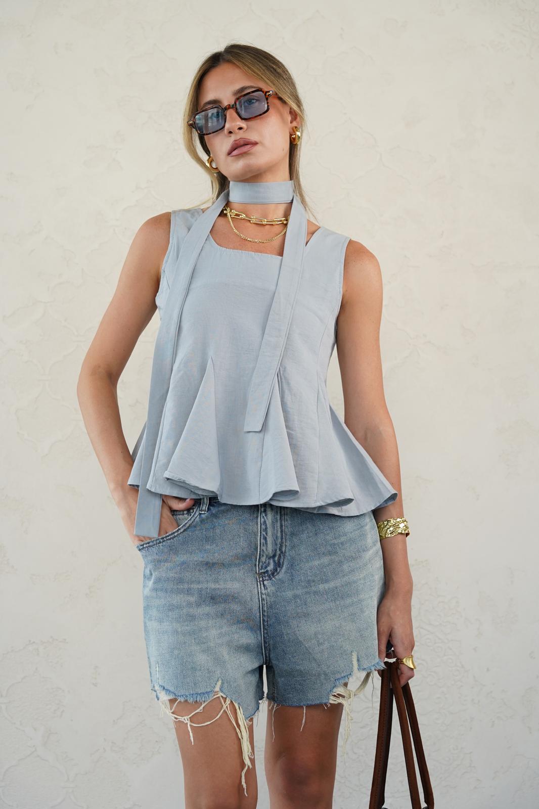 גופיית מרי תכלת