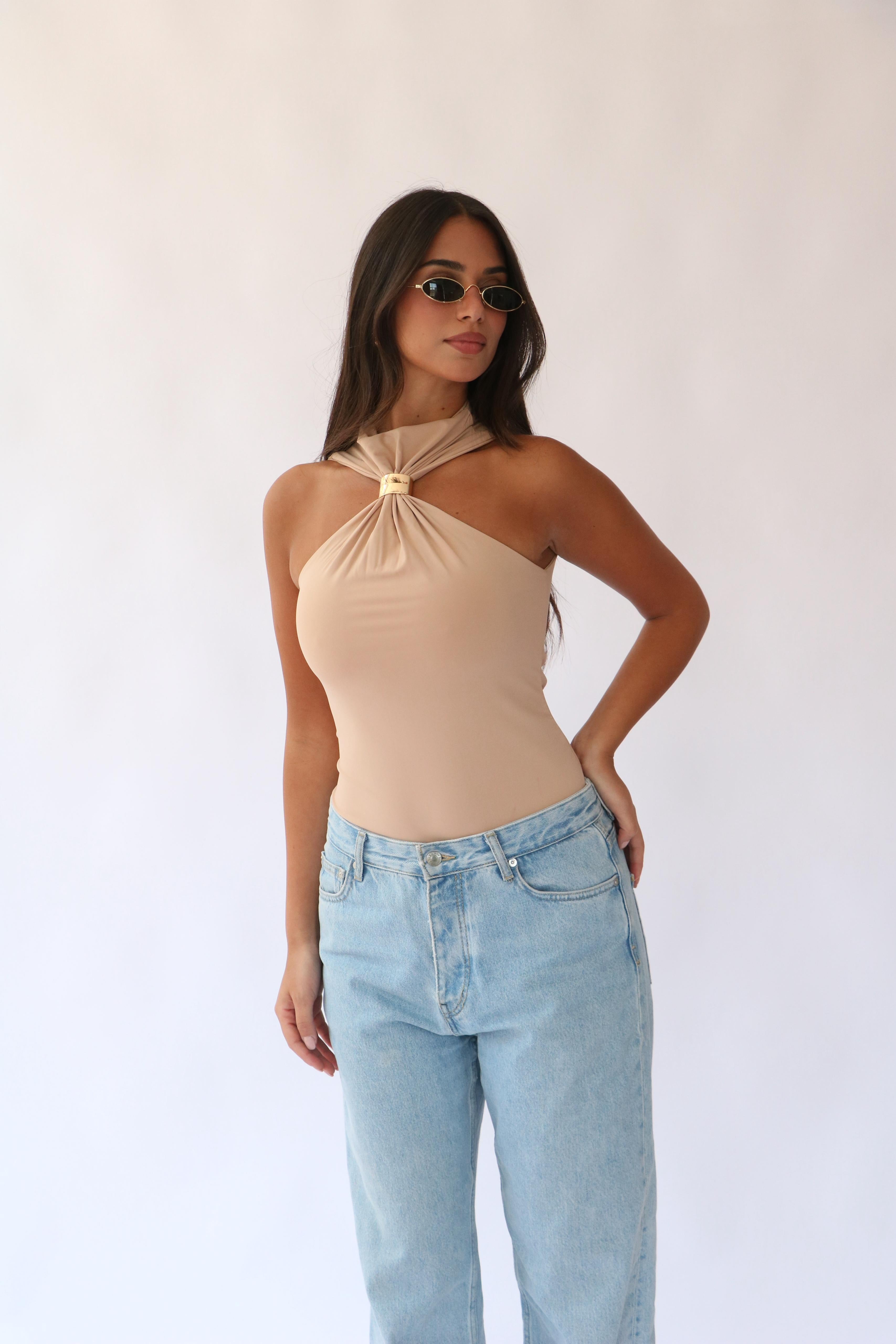 חולצת מוניקה בז'