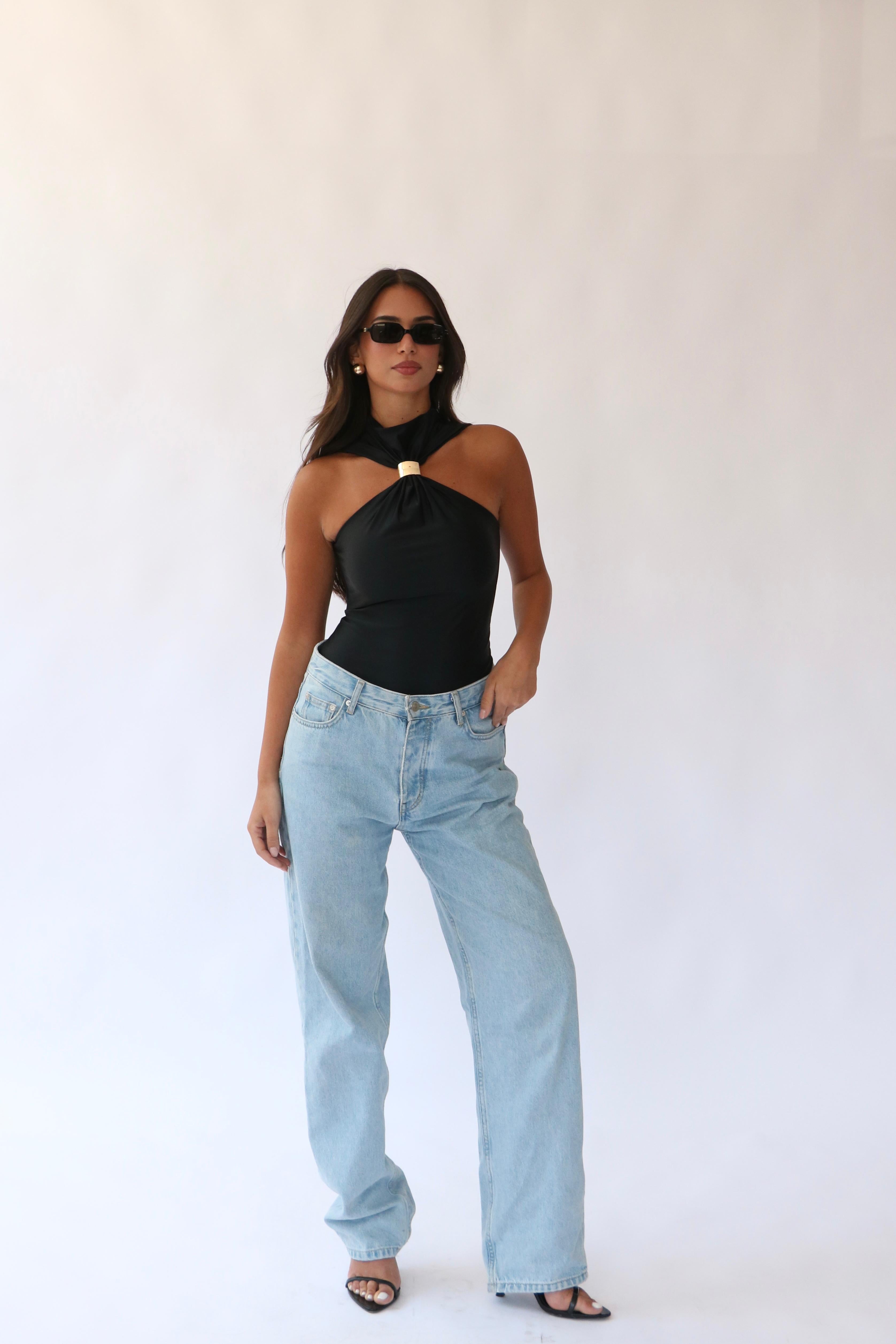 חולצת מוניקה שחור