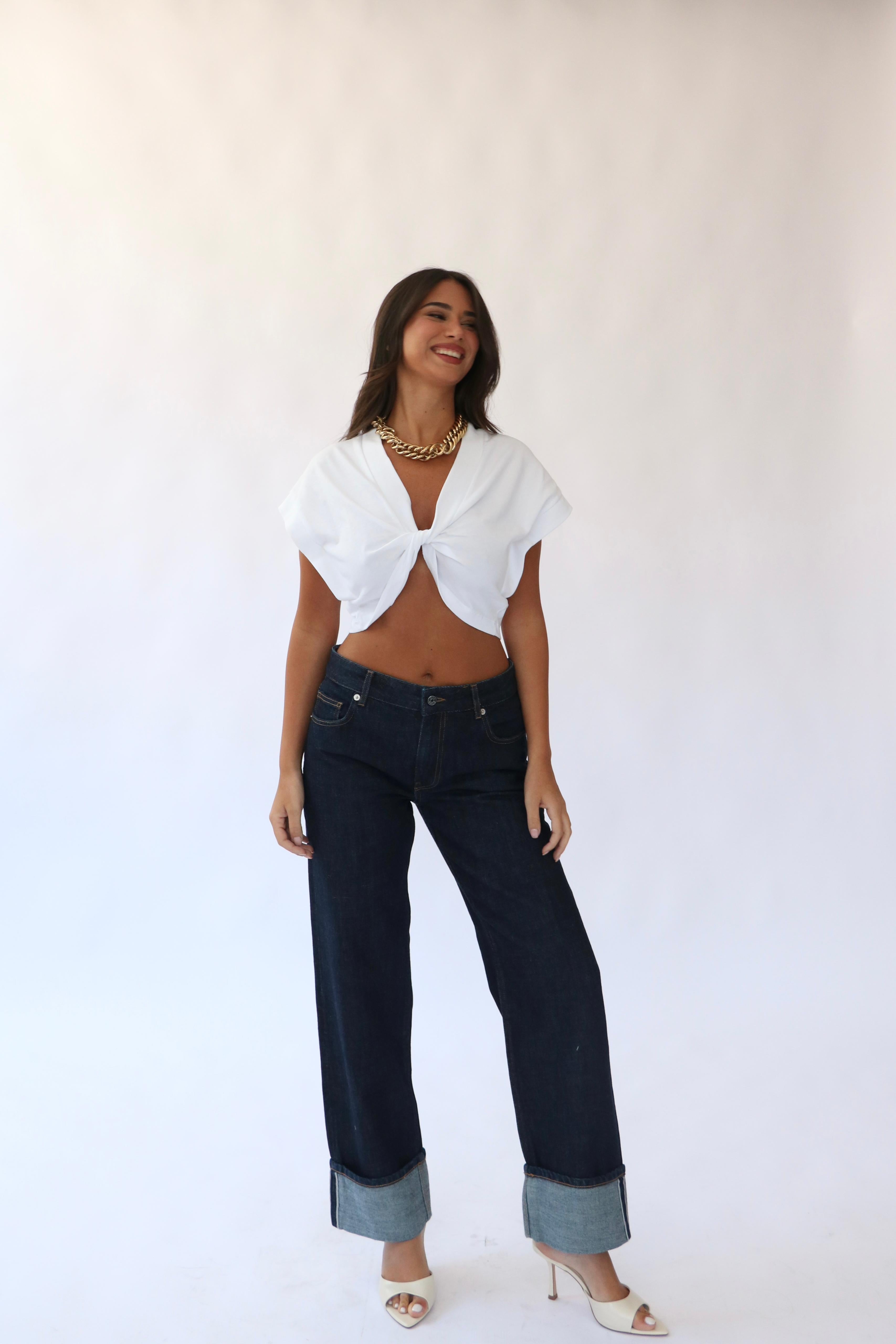 חולצת אדורה לבן