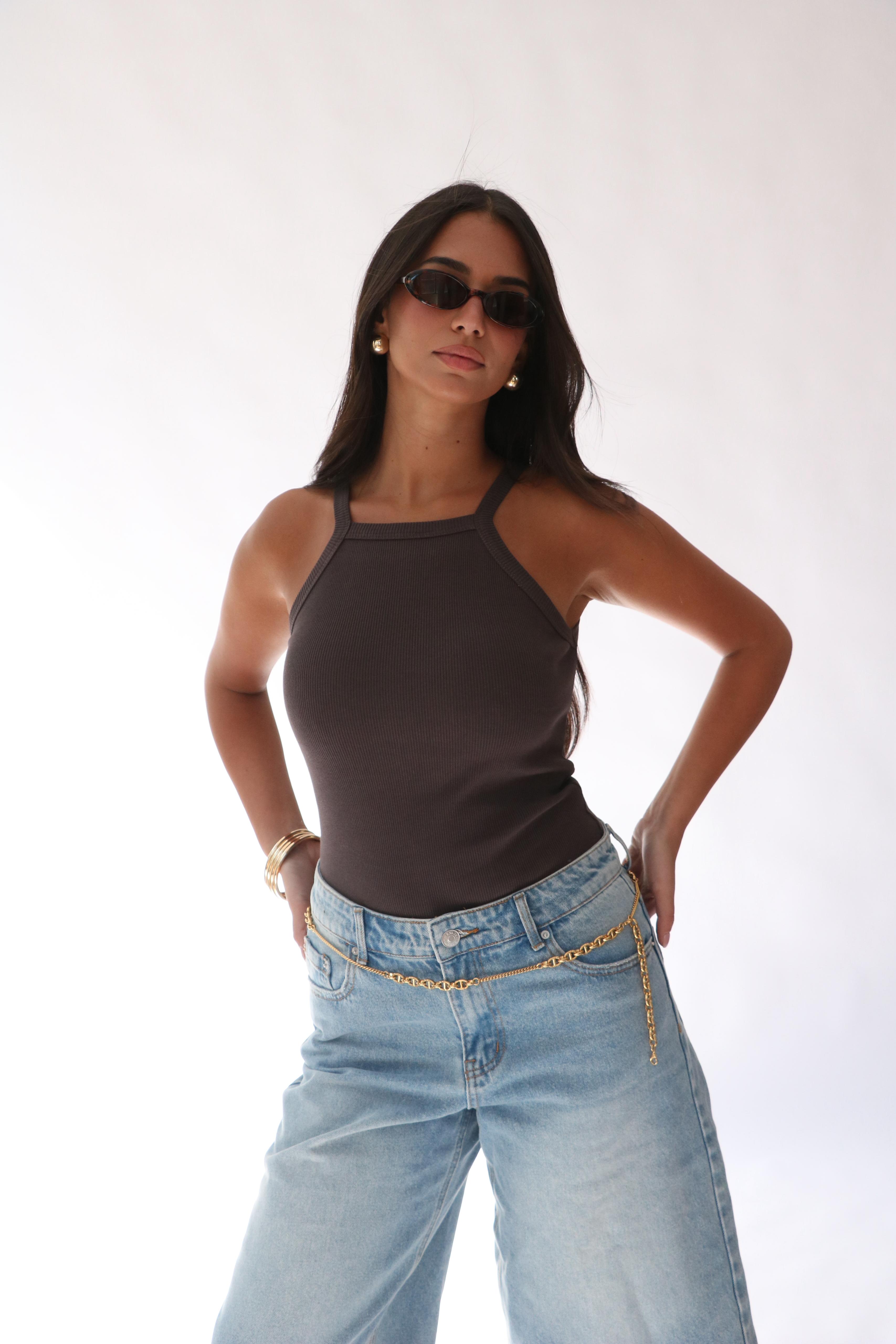 גופיית לארה חום