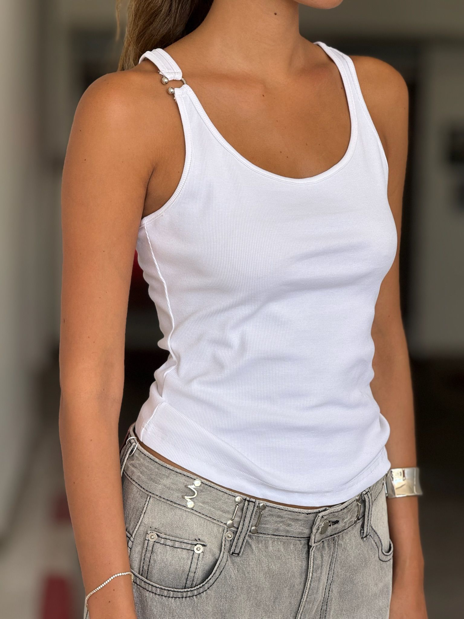 גופיית ליאנה לבן