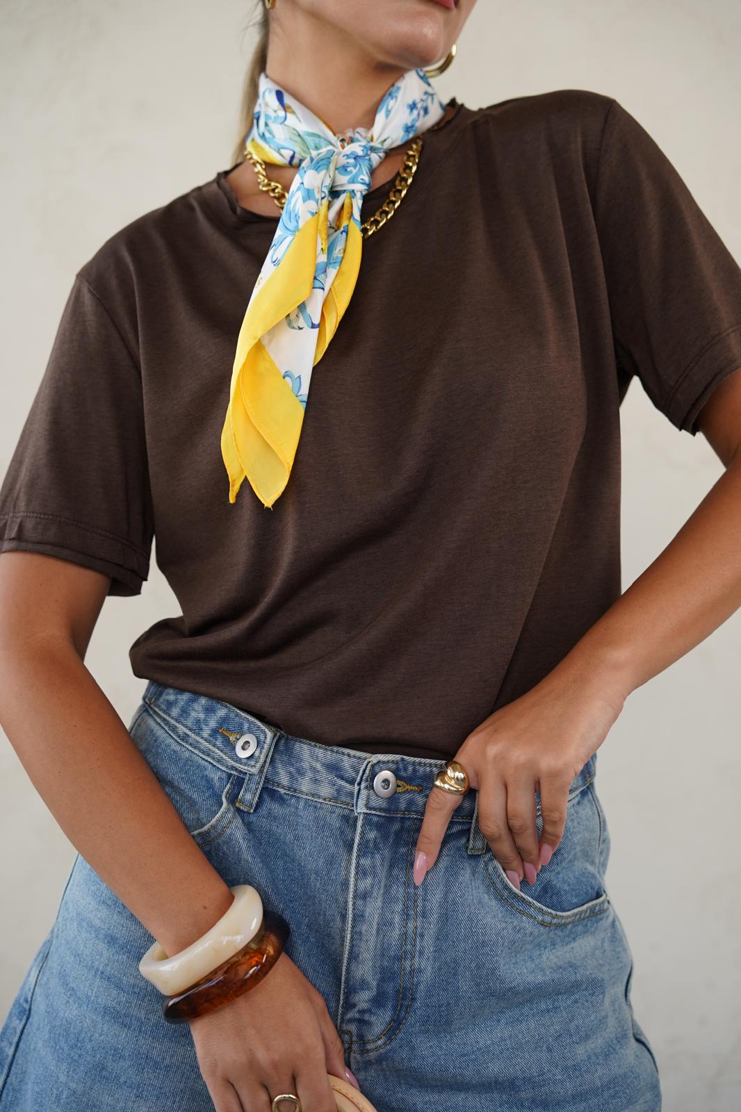 טישרט לארה חום