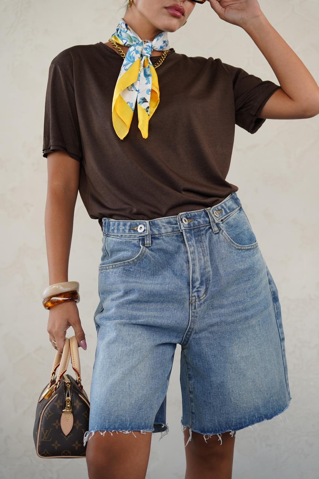 טישרט לארה חום