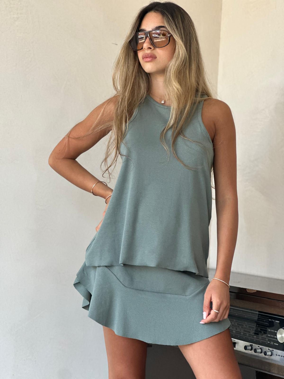 חליפת חצאית מוגלי ירוק