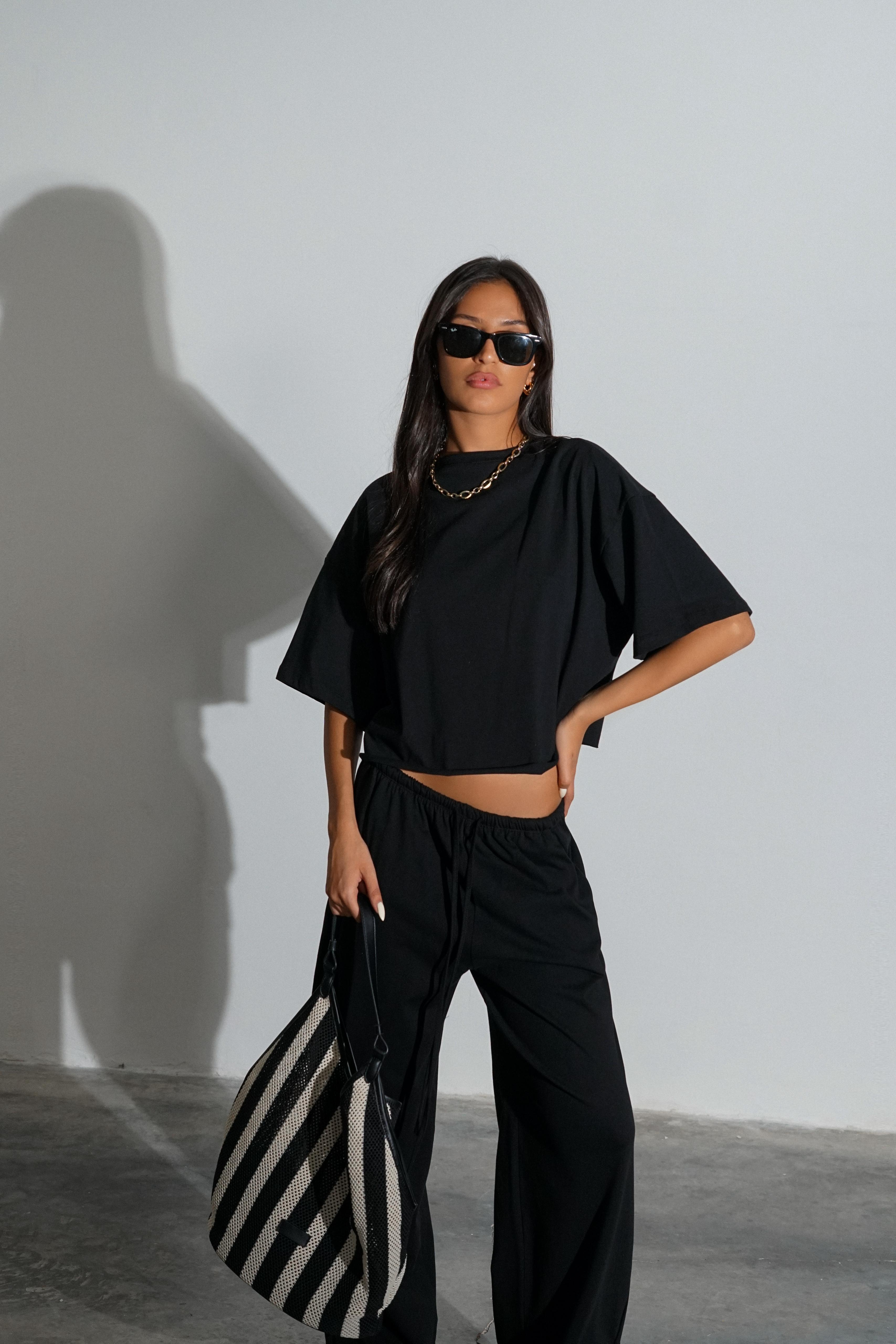 חליפת קיאנו שחור