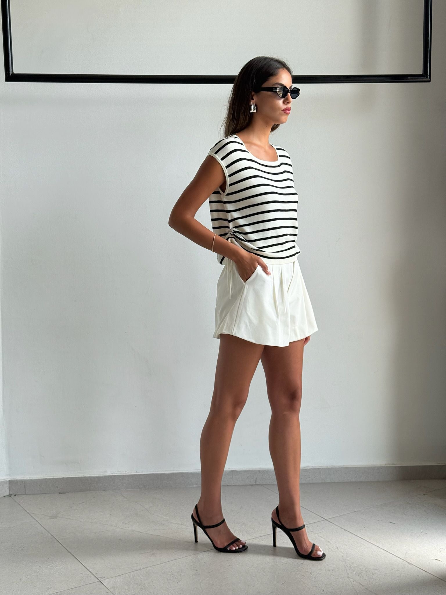 חולצת סנדי לבן