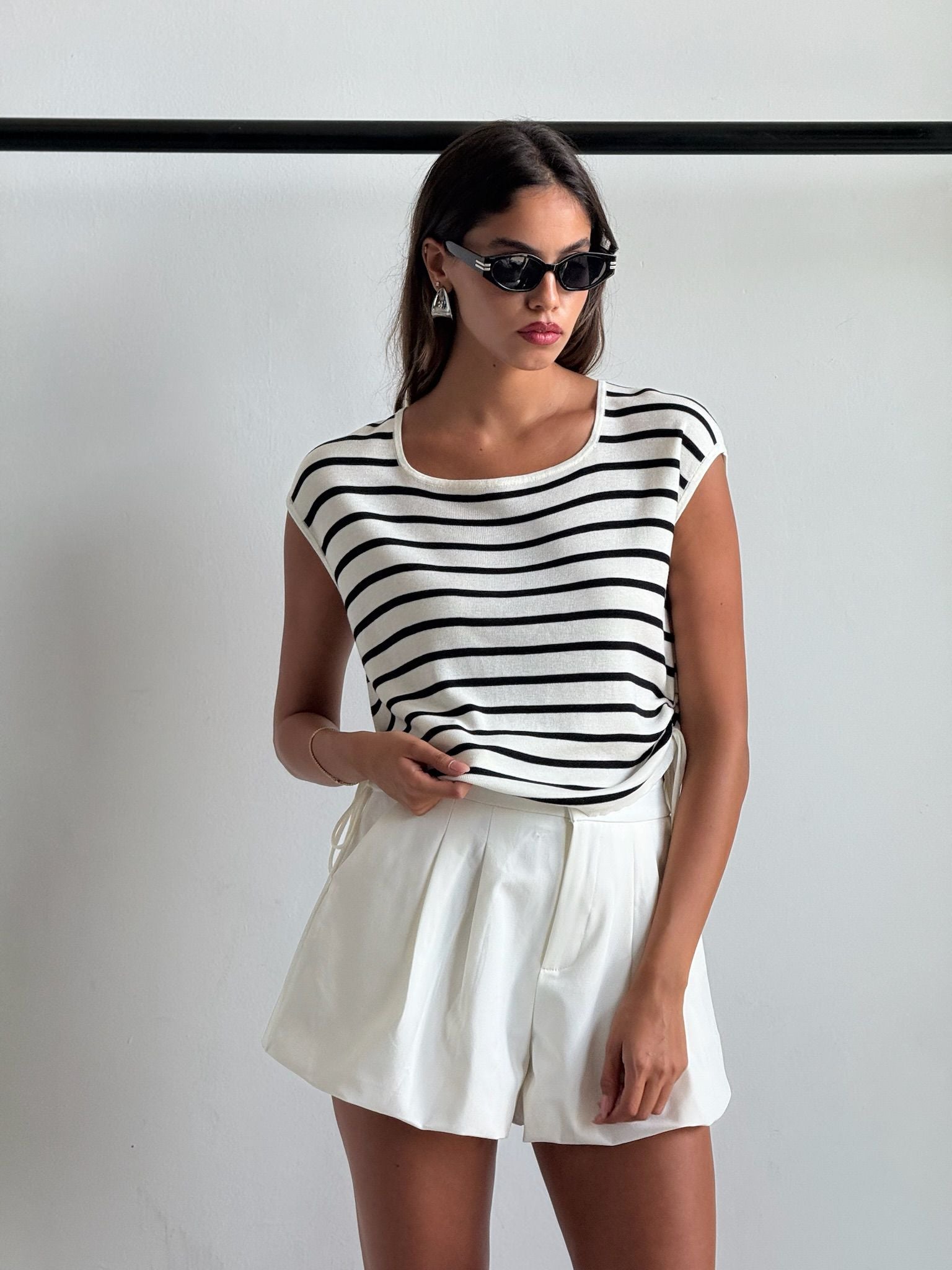 חולצת סנדי לבן