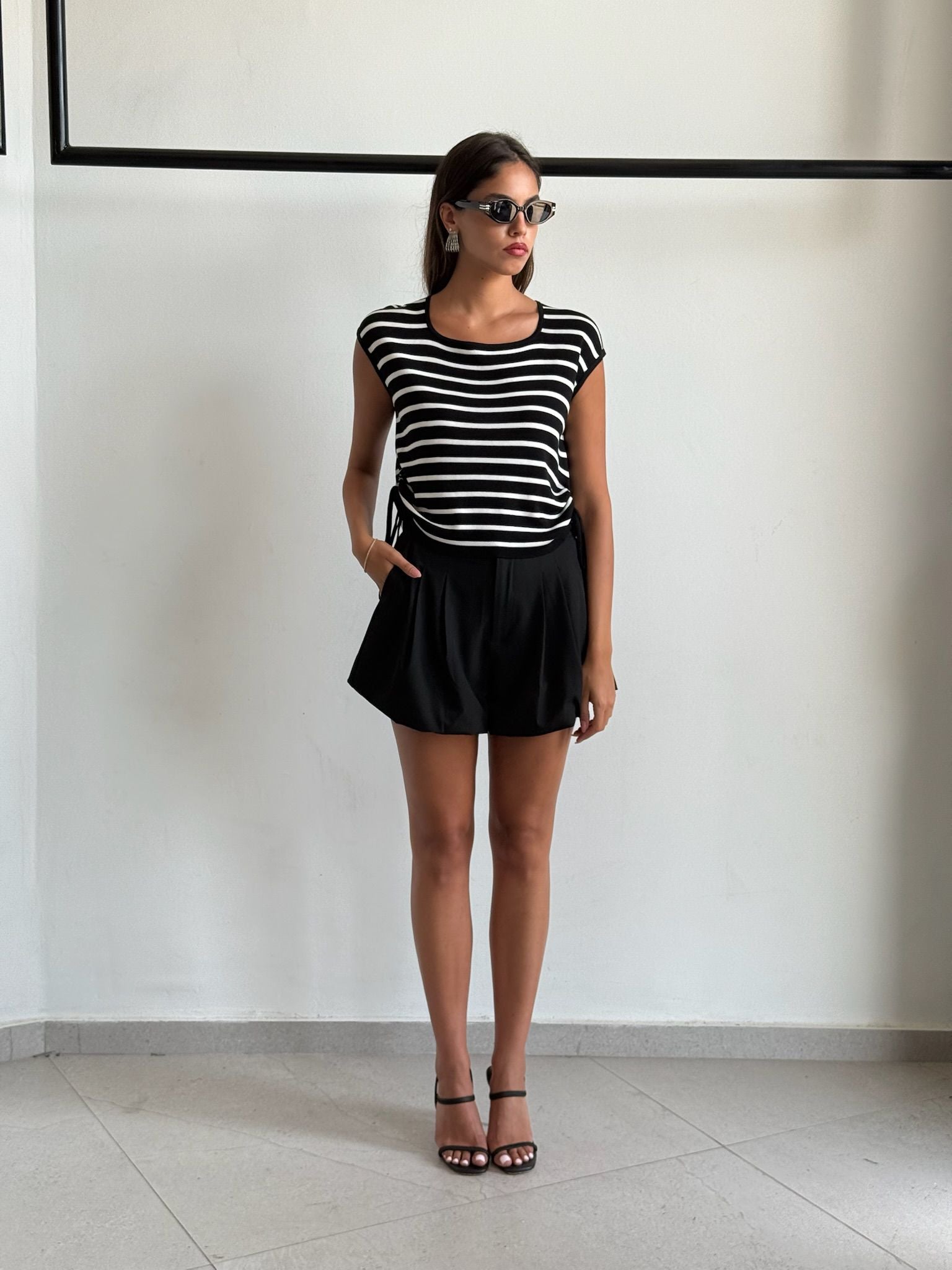 חולצת סנדי שחור