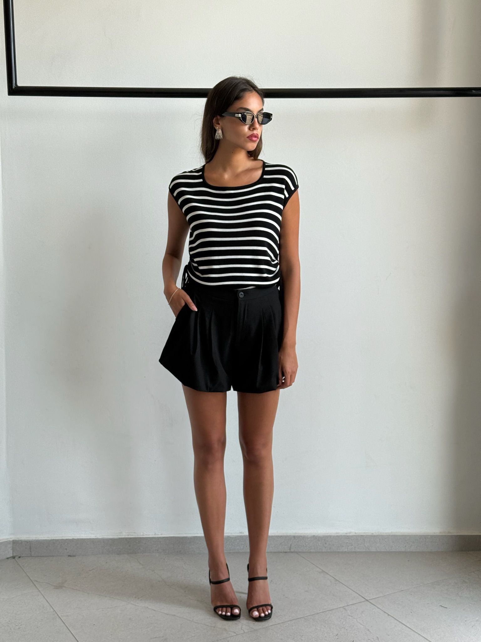 חולצת סנדי שחור