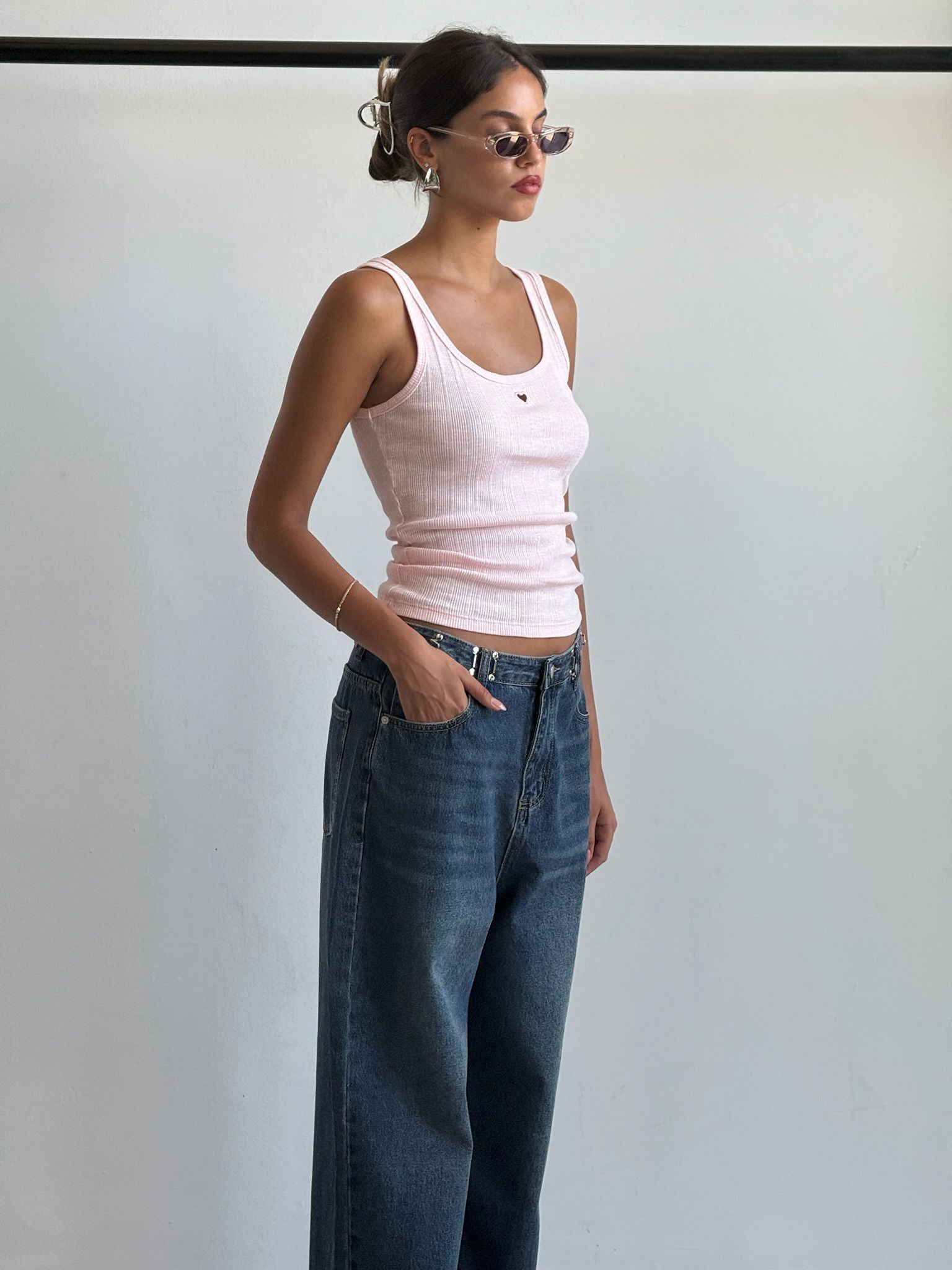 גופיית אלבי ורוד