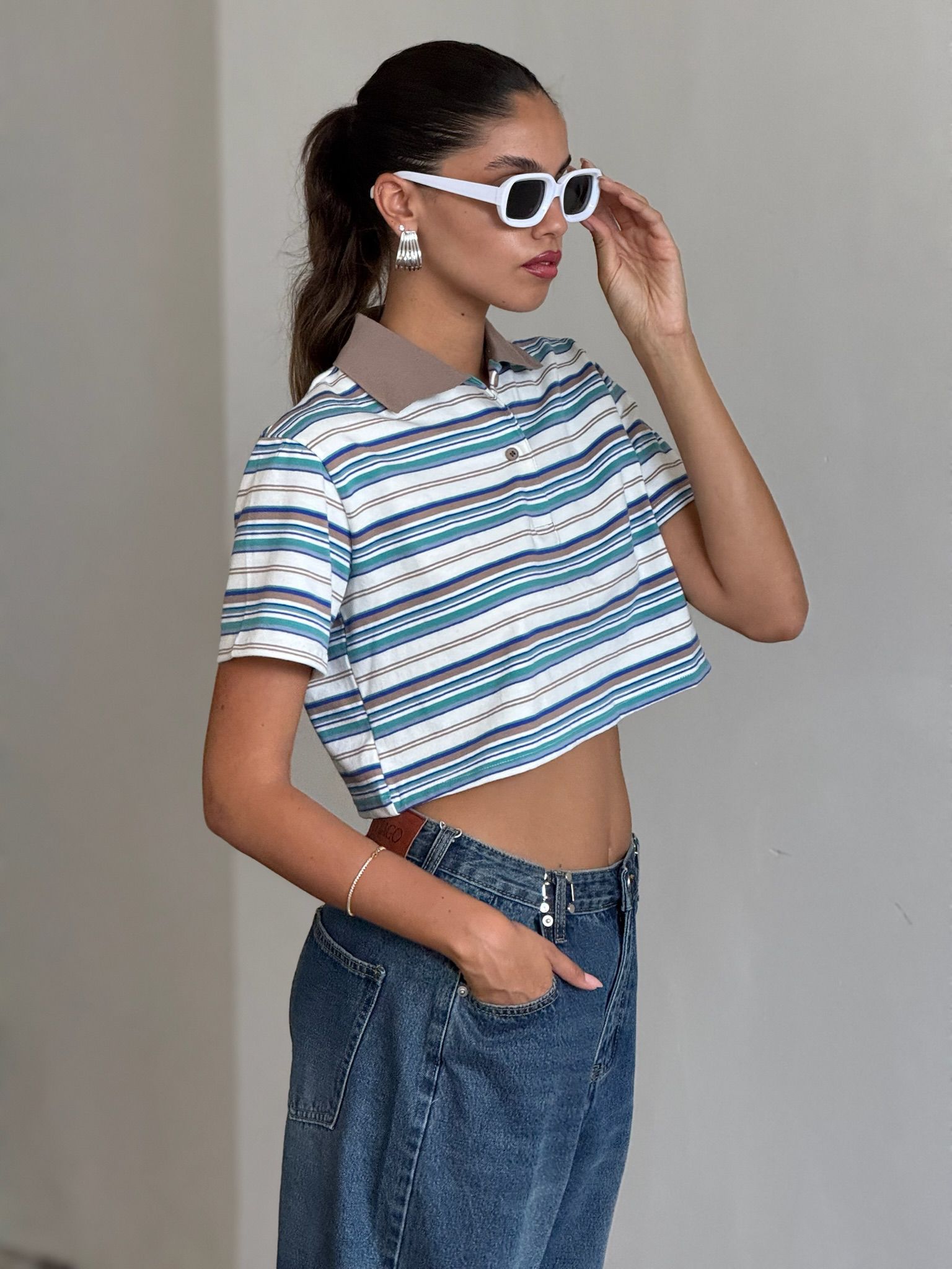 חולצת דניאל קרופ תכלת