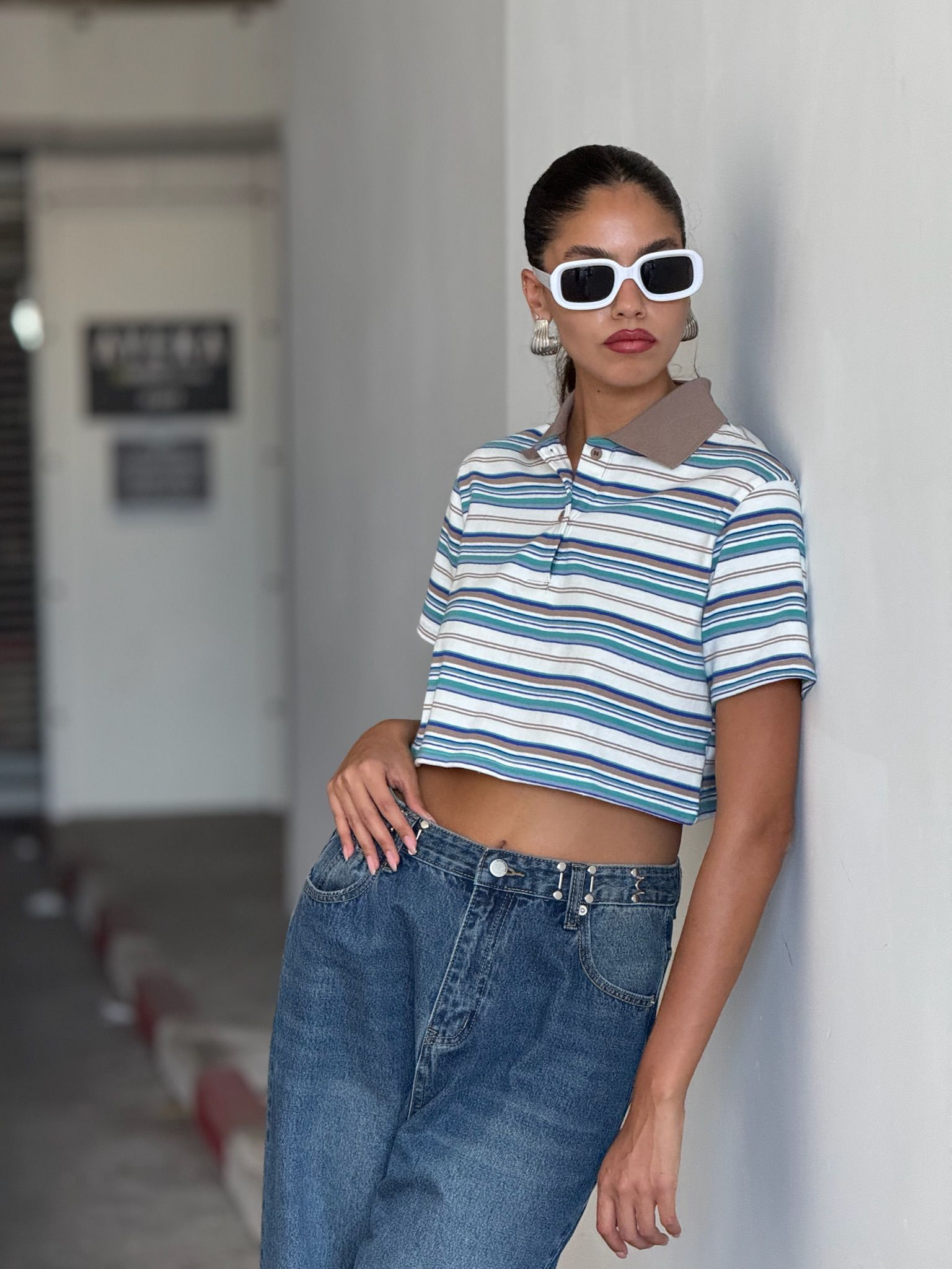 חולצת דניאל קרופ תכלת