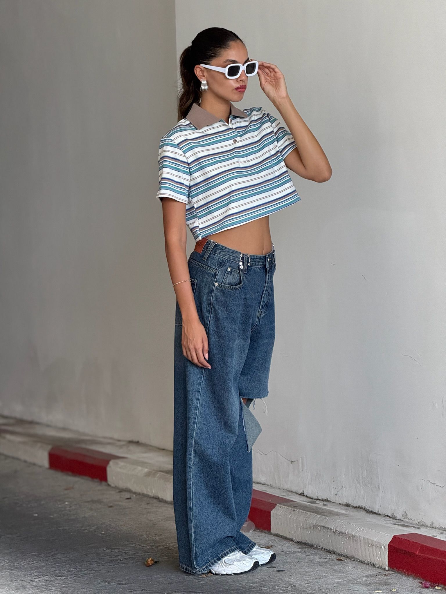 חולצת דניאל קרופ תכלת