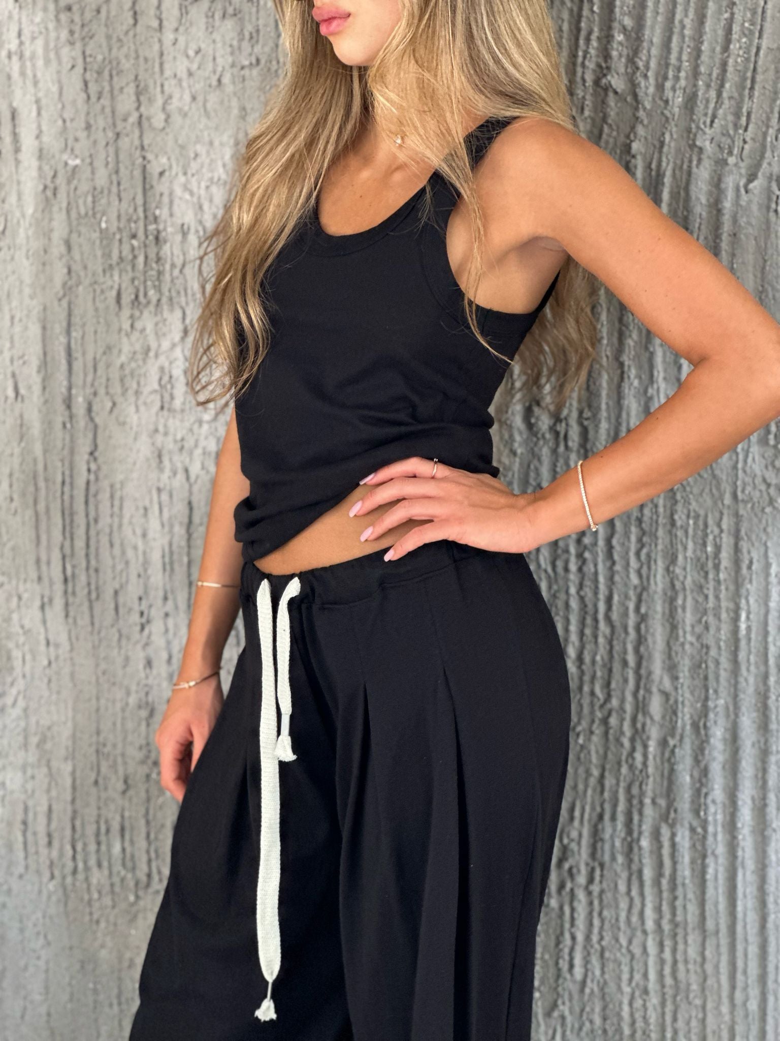 חליפת אנגליס שחור