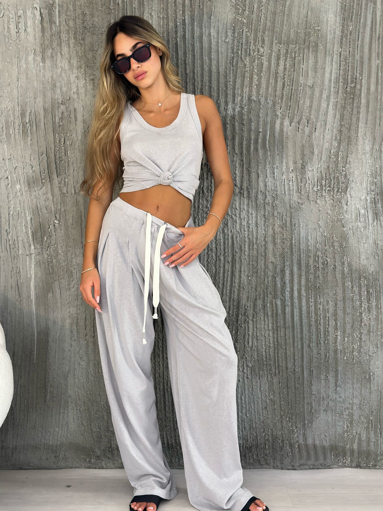 חליפת אנגליס אפור