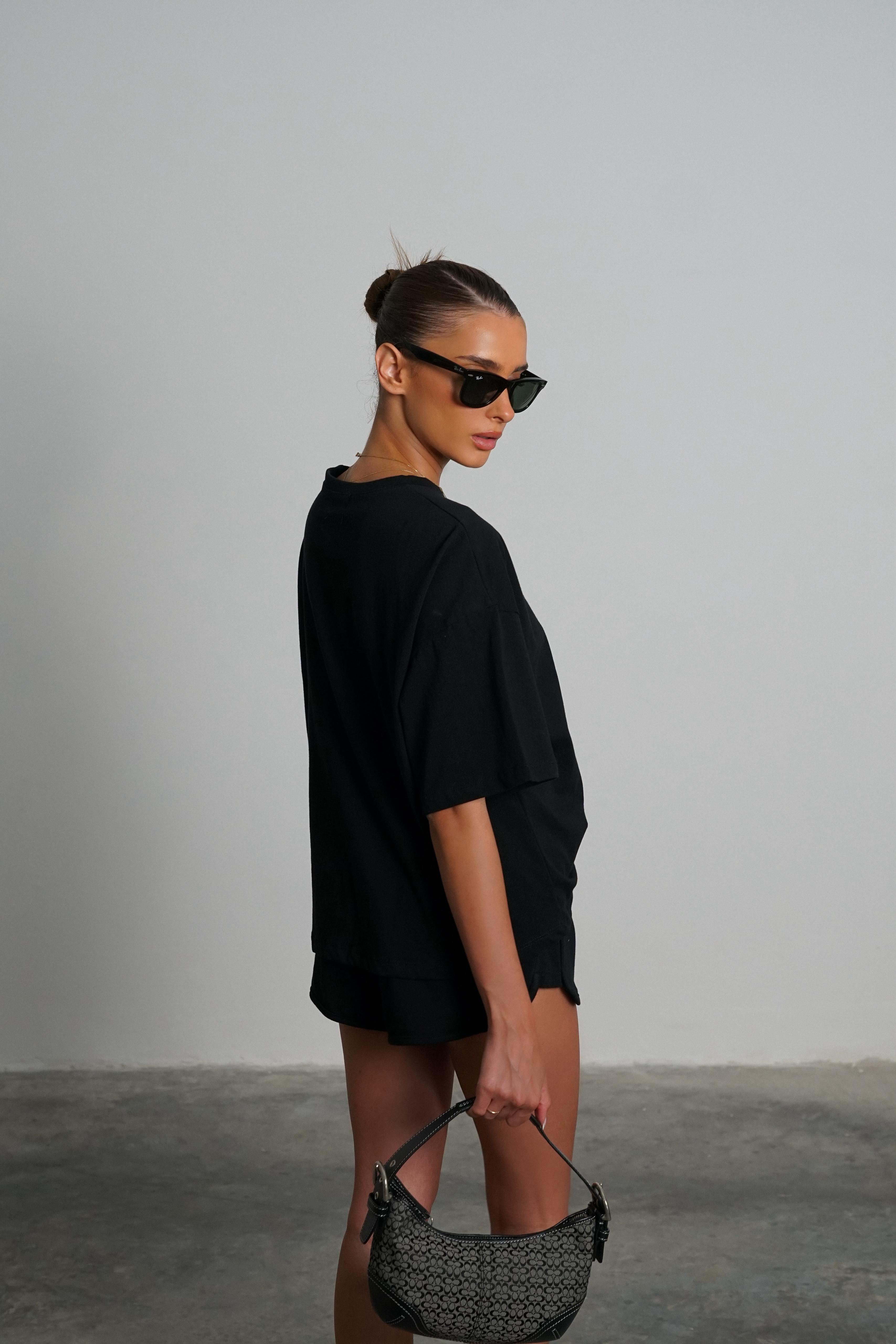 חליפת שריז שחור