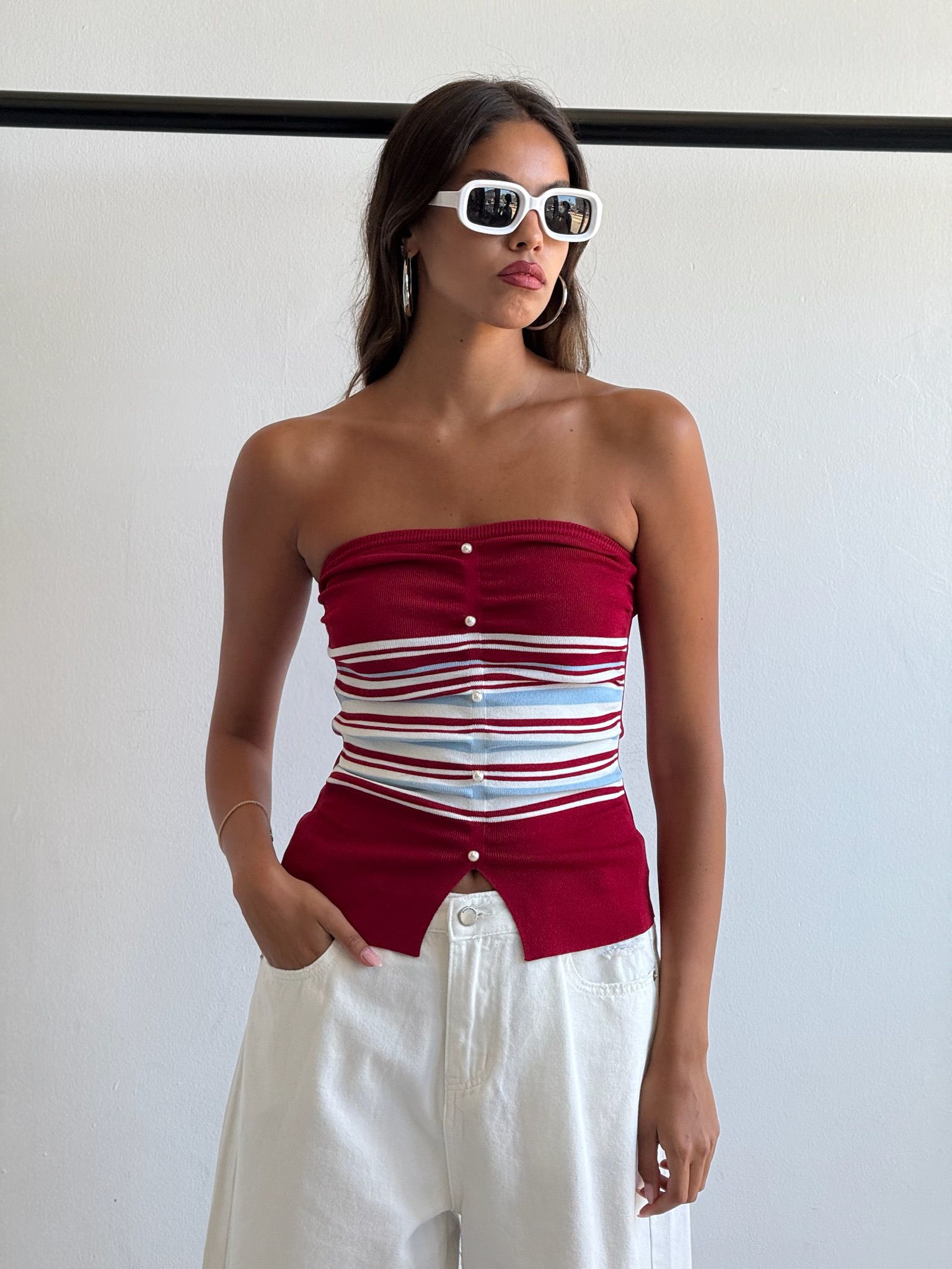 סטרפלס קנדל אדום