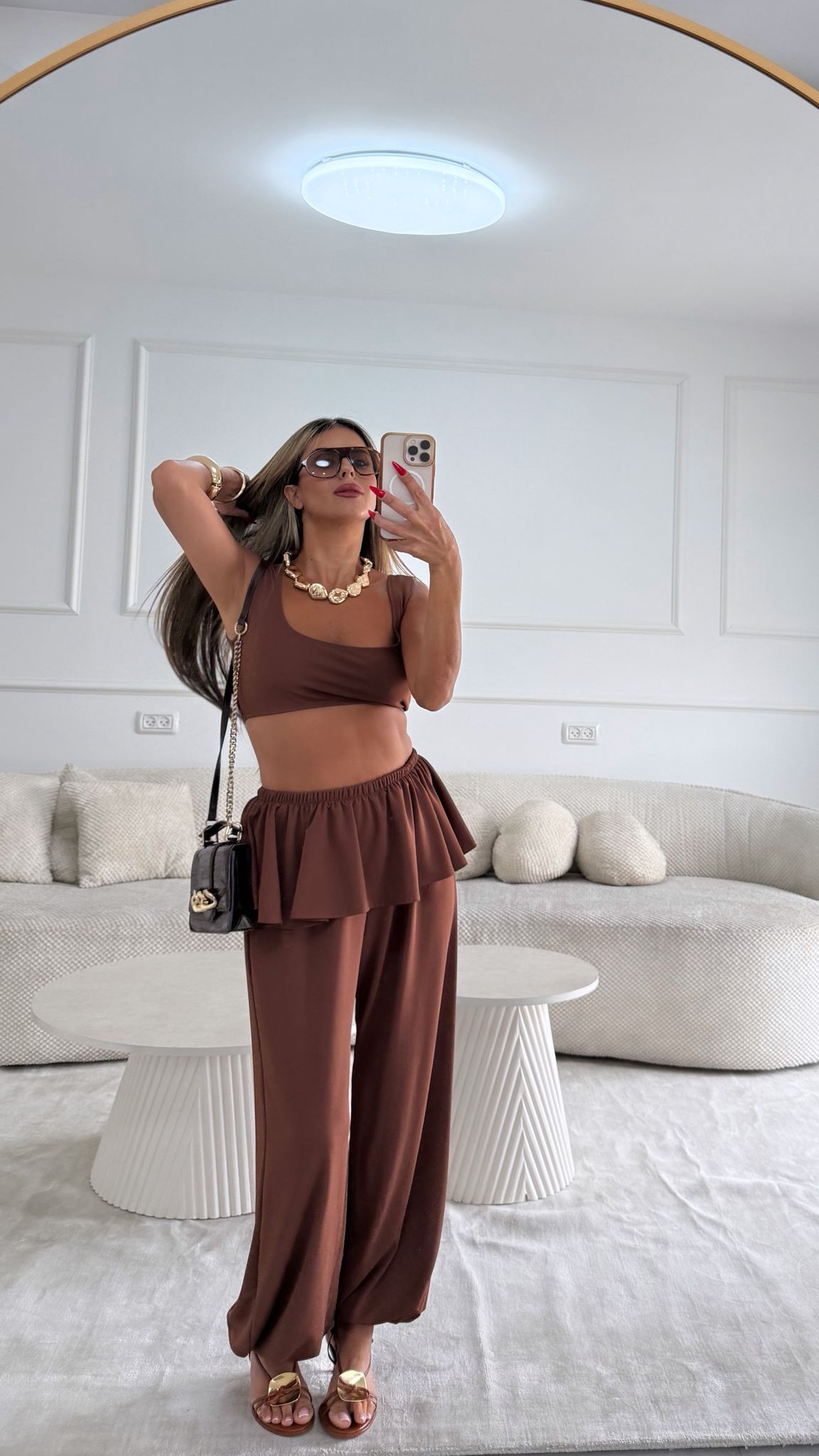 חליפת טום חום