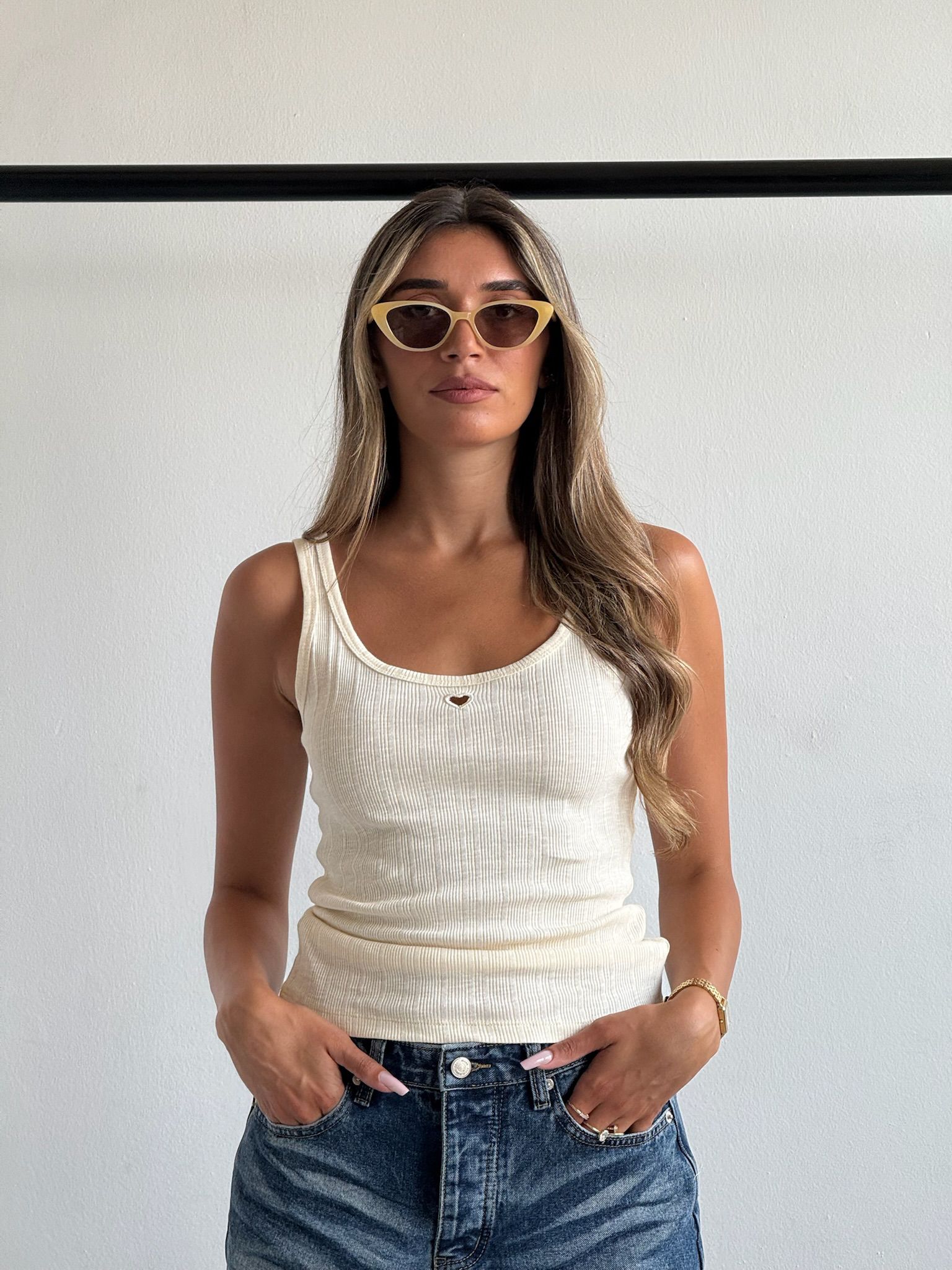 גופיית אלבי צהוב בננה