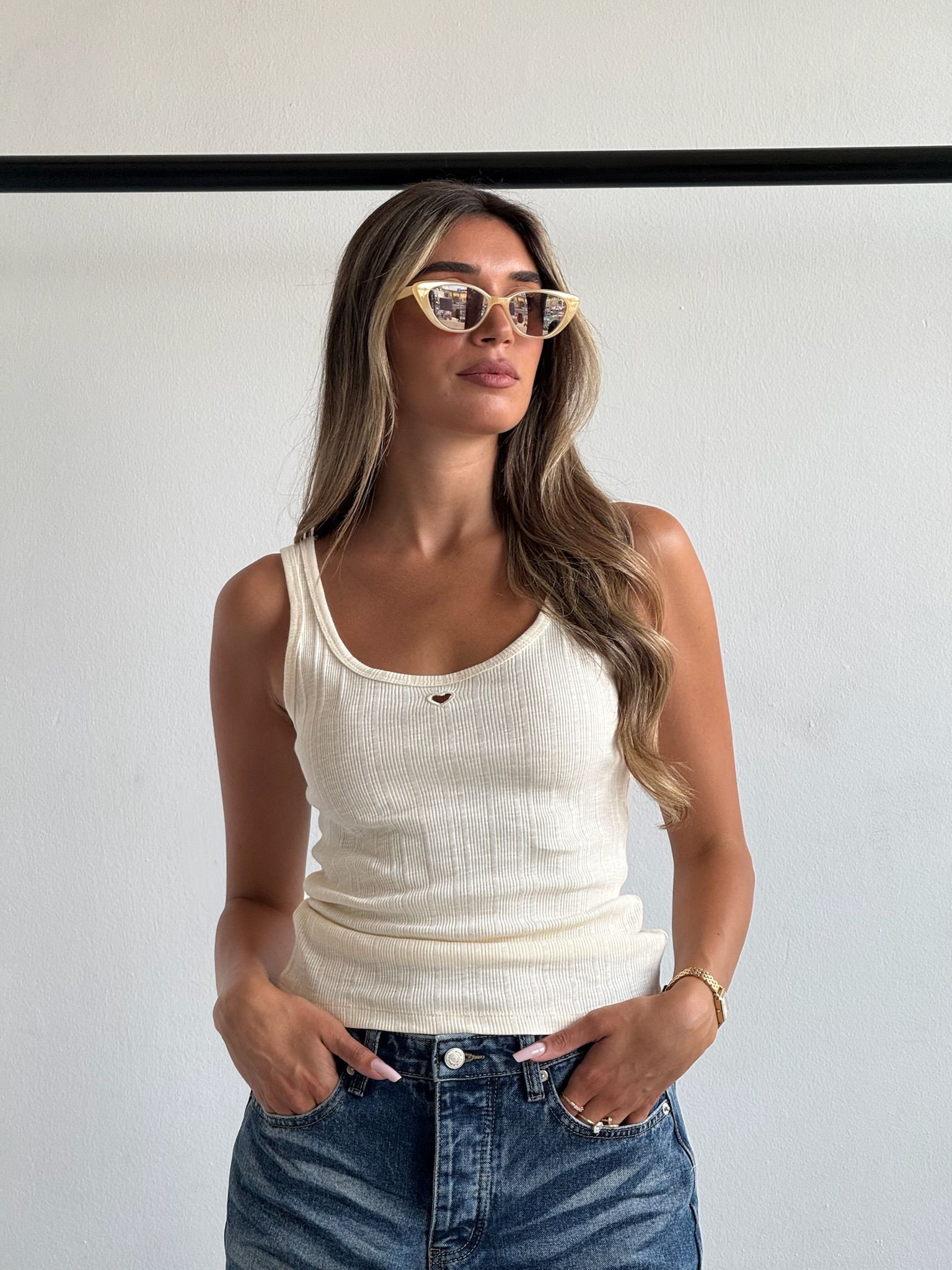 גופיית אלבי צהוב בננה