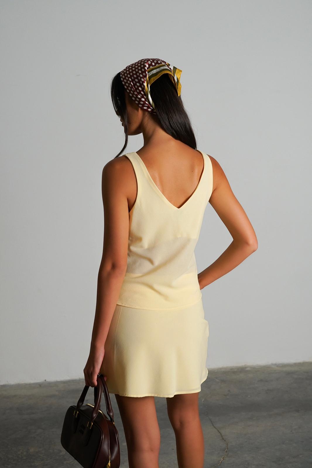 חליפת רינו צהוב