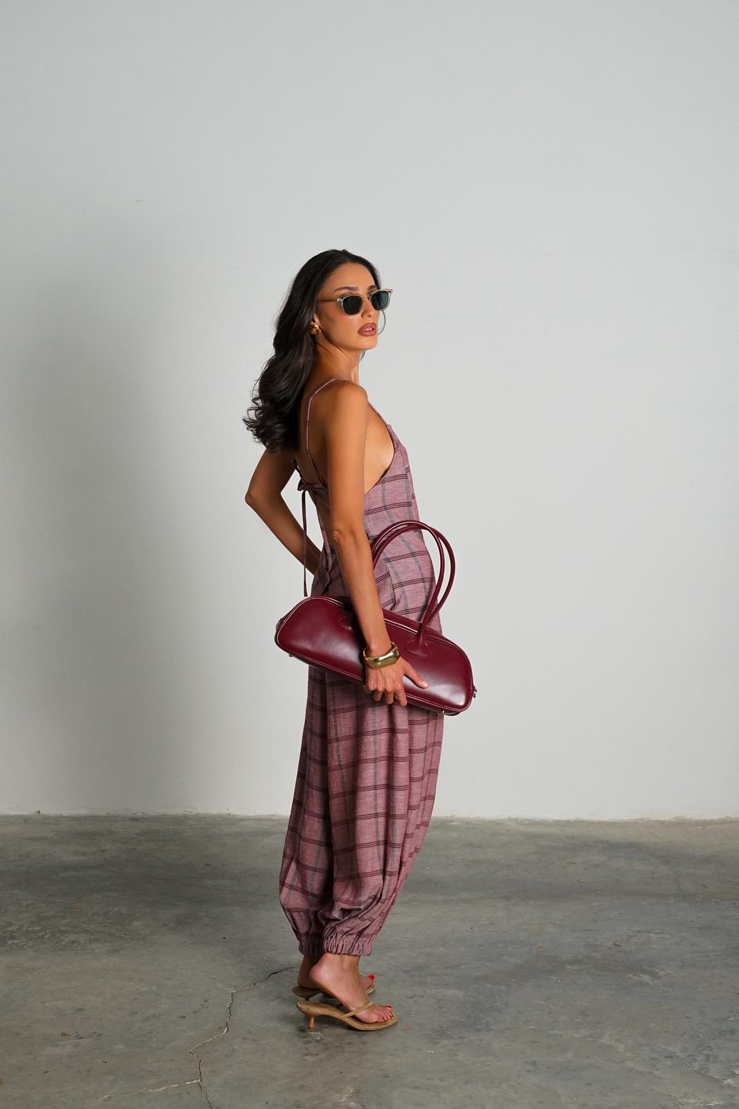 חליפת מנילה