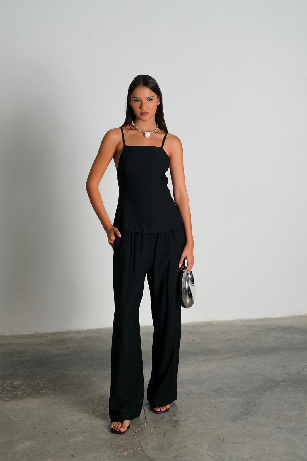 חליפת מנילה