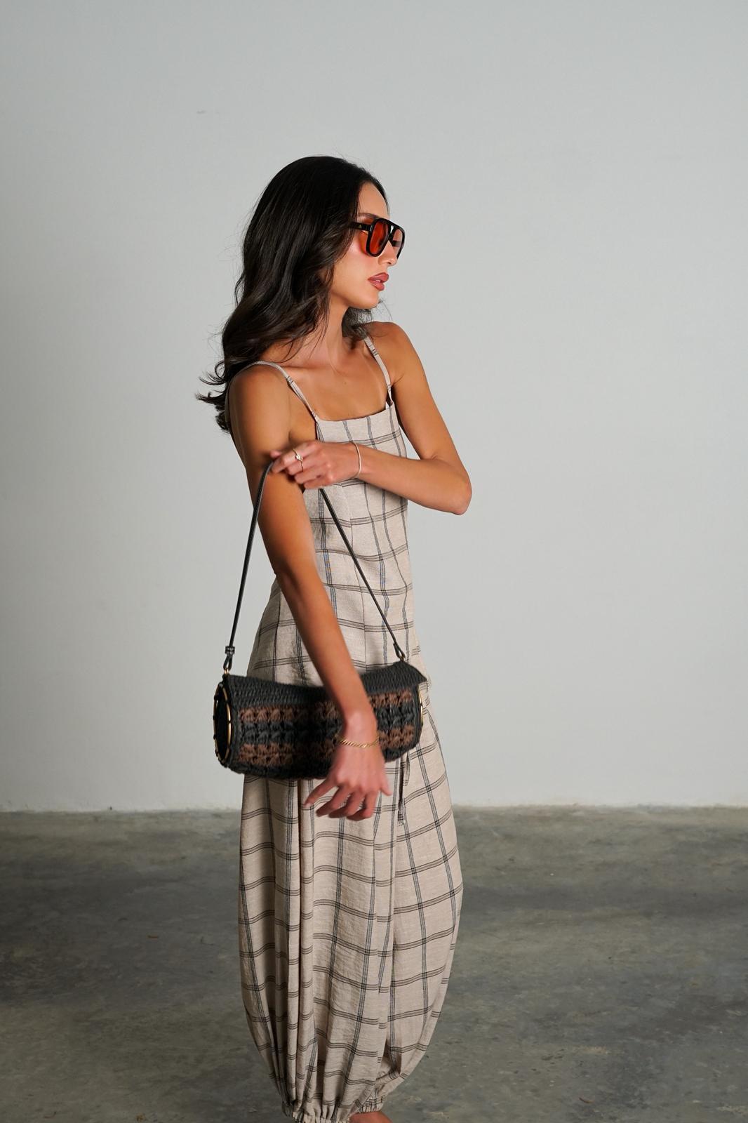 חליפת מנילה