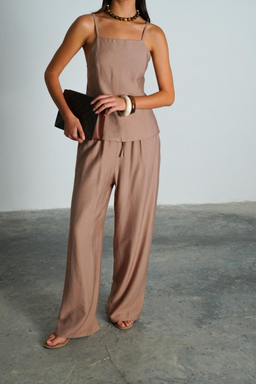 חליפת מנילה